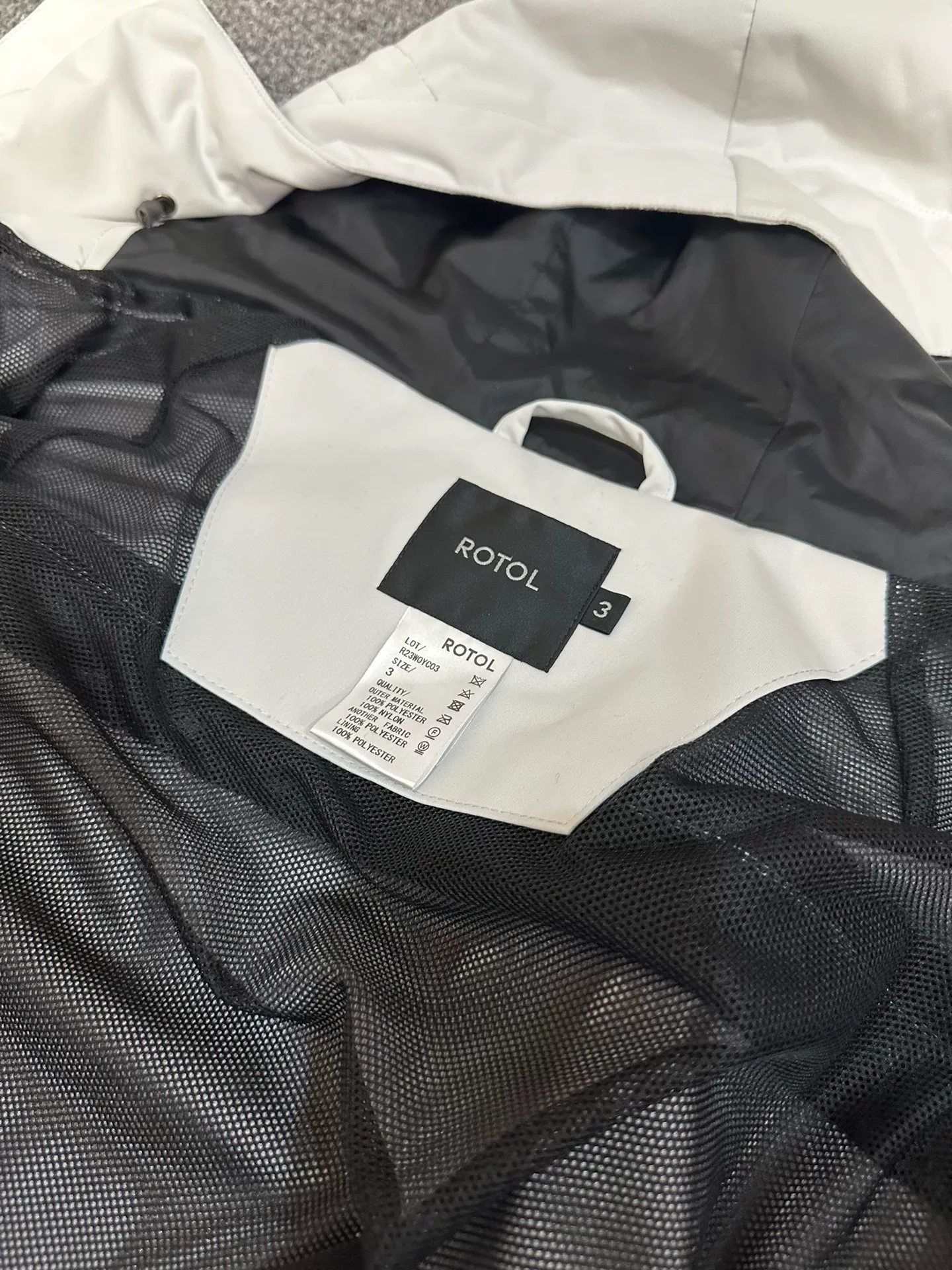 rotol X Beams Jacket — detail