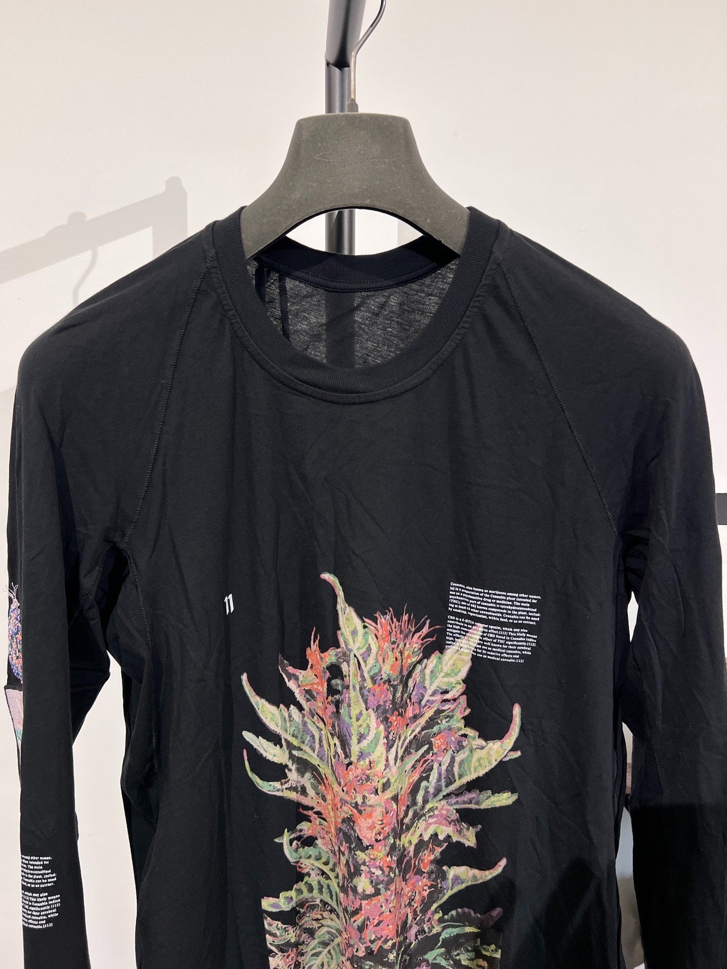 Boris Bidjan Saberi 11by bbs LS3 Floral T-shirt — detail