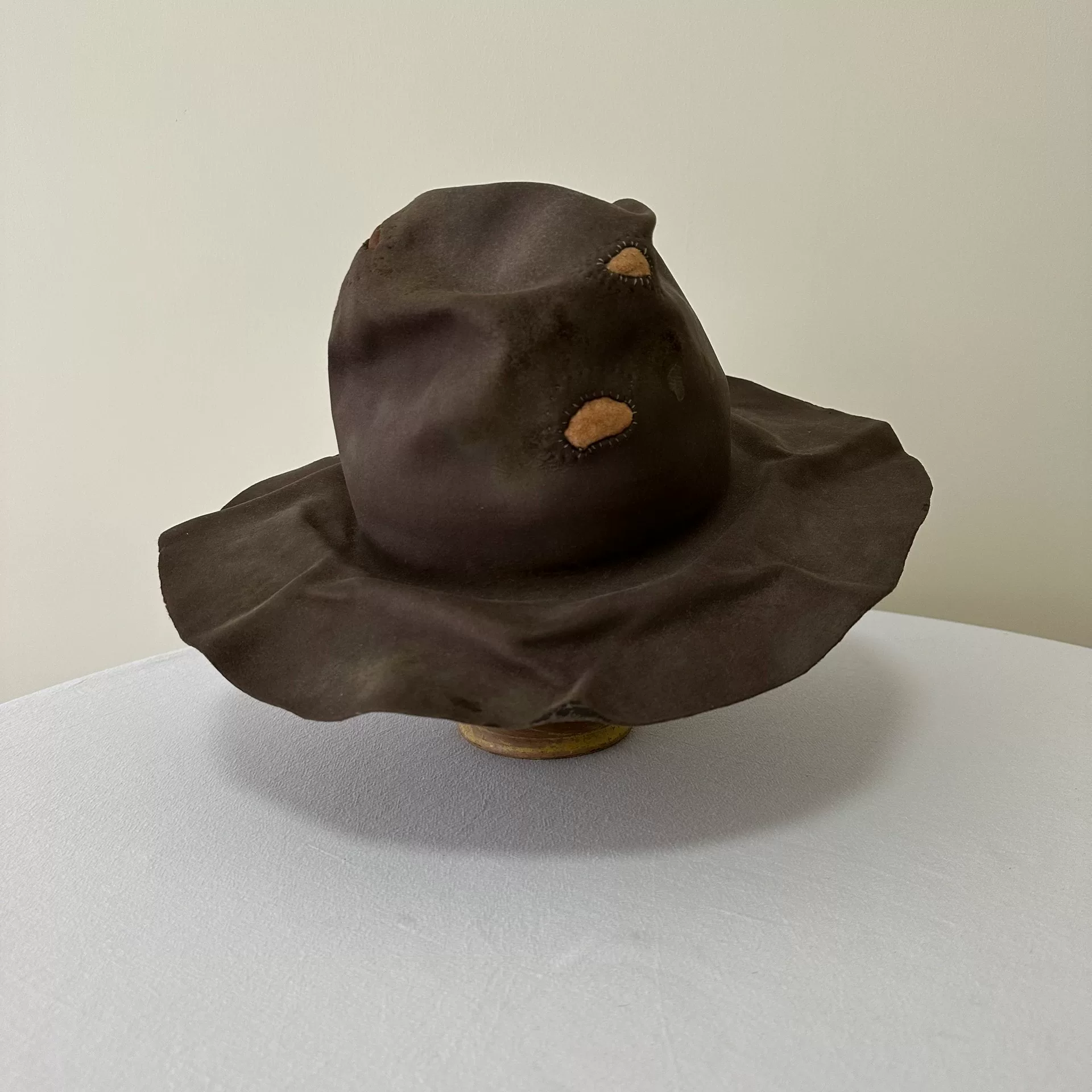 Horisaki Beaver Burned Felt Hat — label