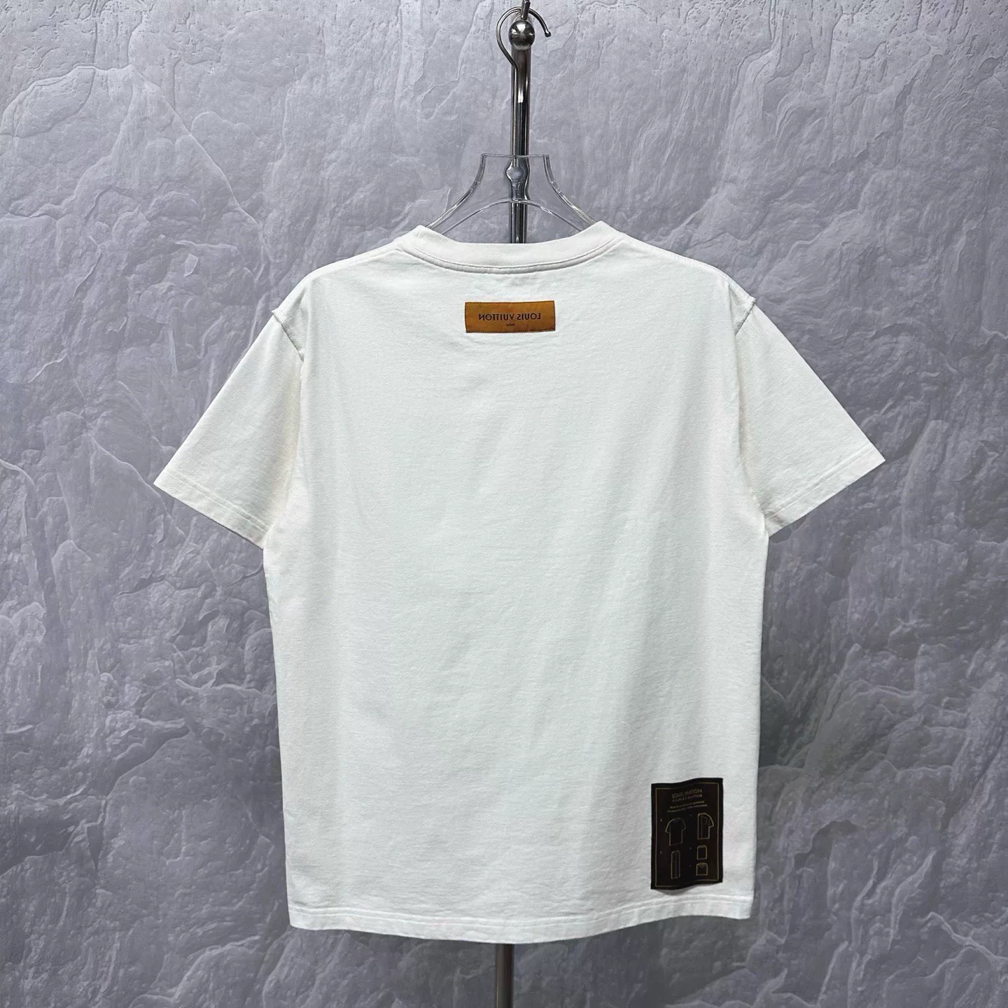 Louis Vuitton Short Sleeve T-Shirt XL — back