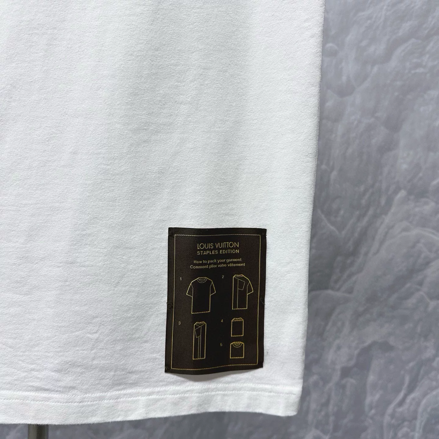 Louis Vuitton Short Sleeve T-Shirt XL — detail