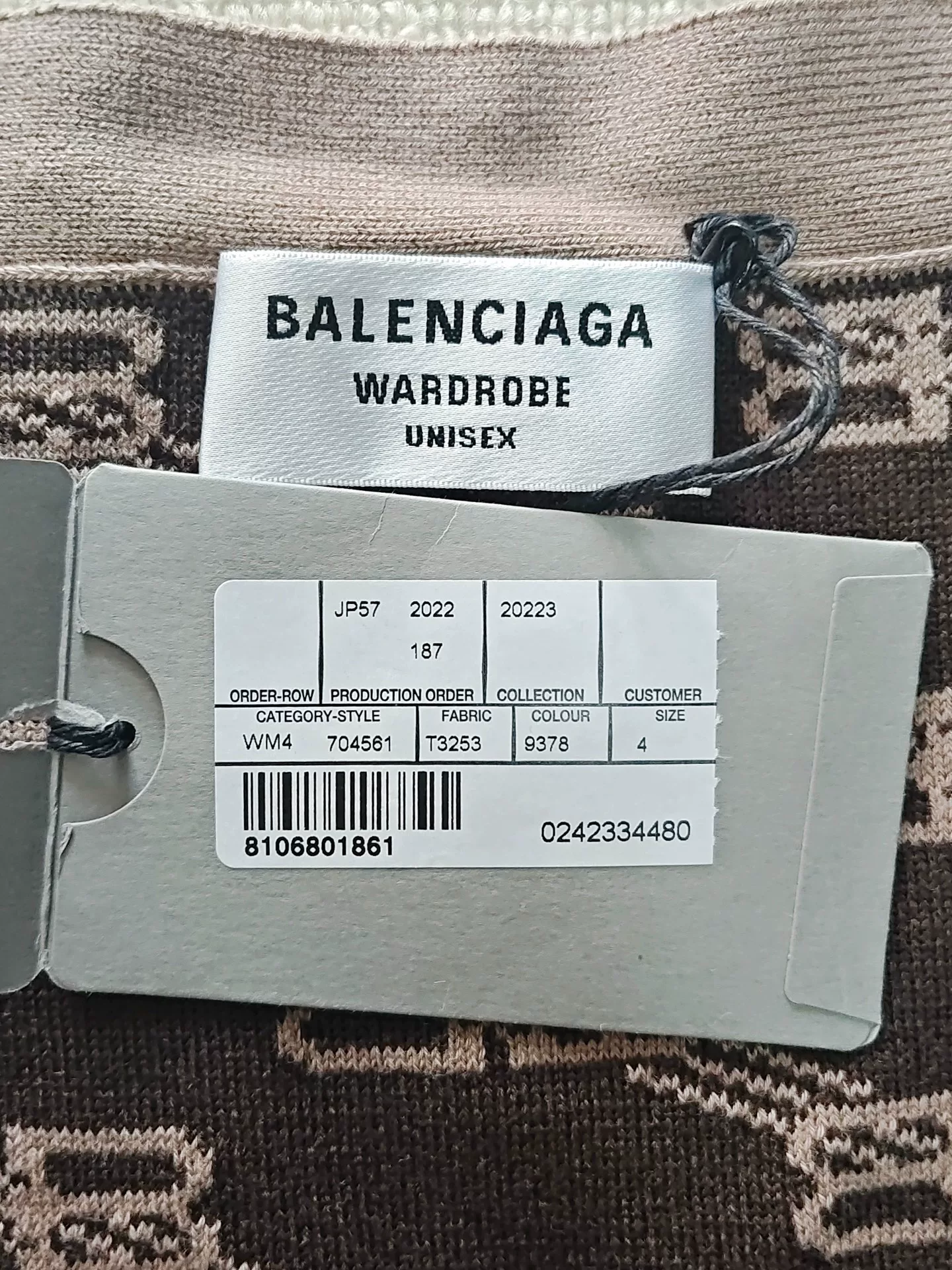 Balenciaga 23SS BB Logo Cardigan — back