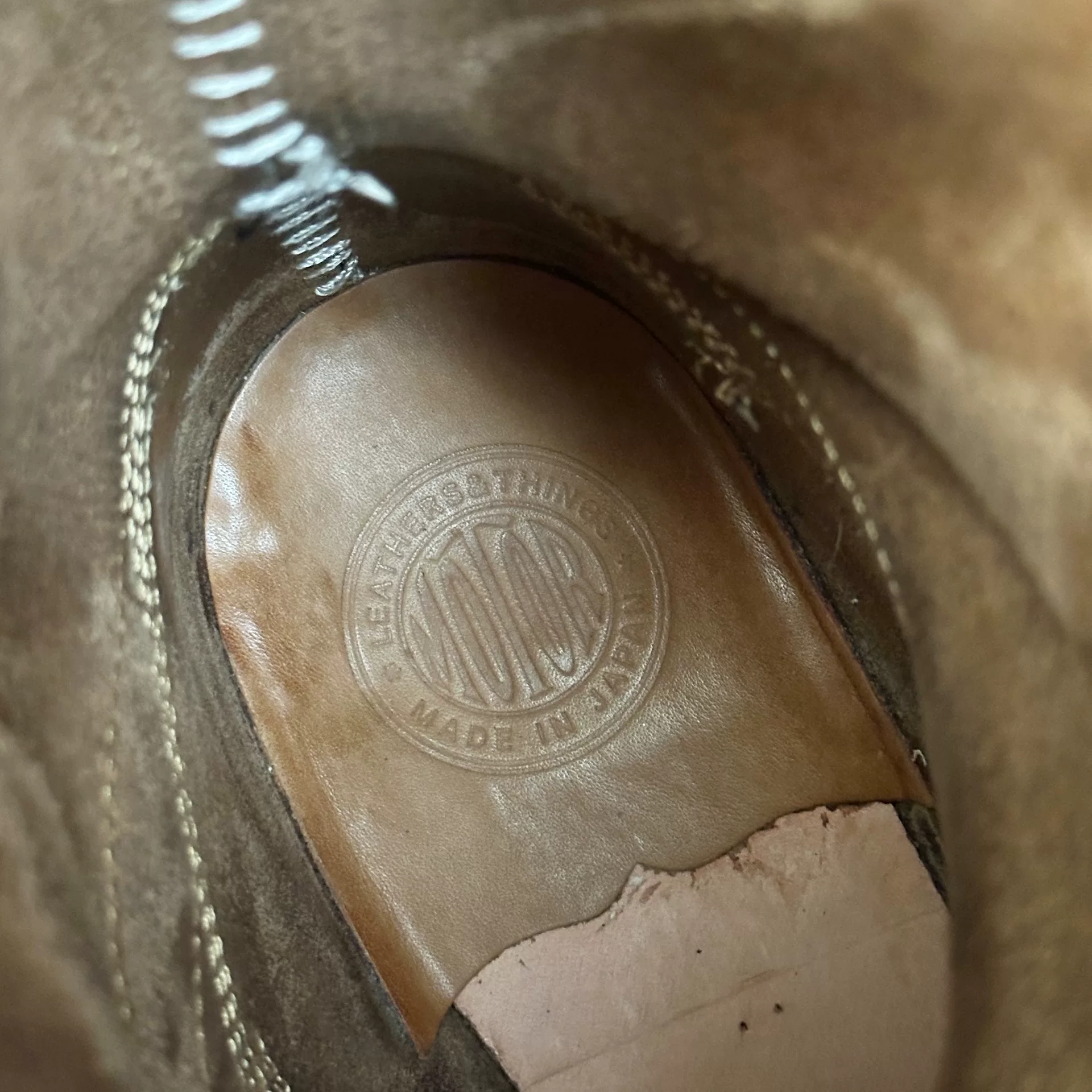 Italian Horsebutt Engineer Boots — label