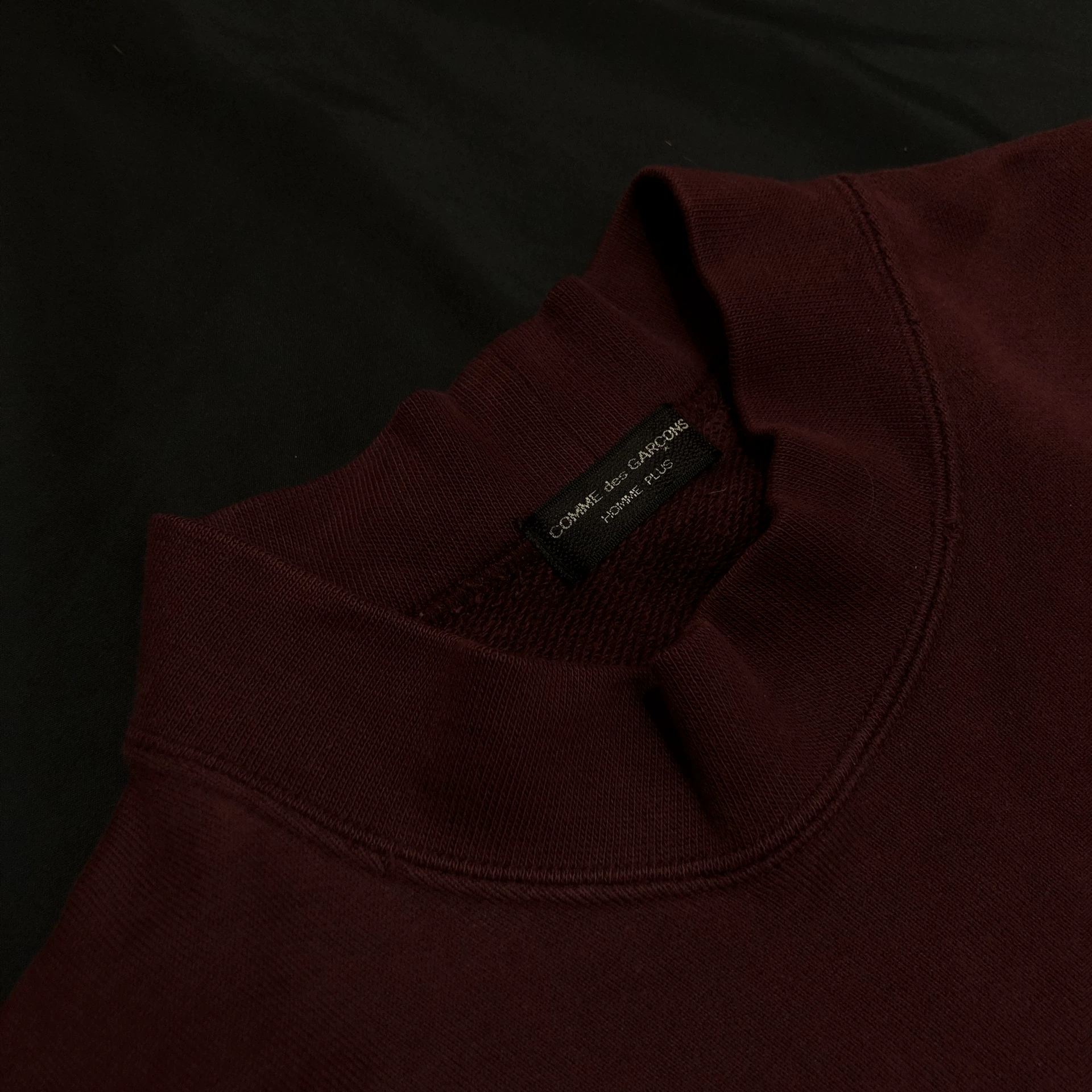 Comme des Garçons 89AW Wine Red Sweatshirt — detail