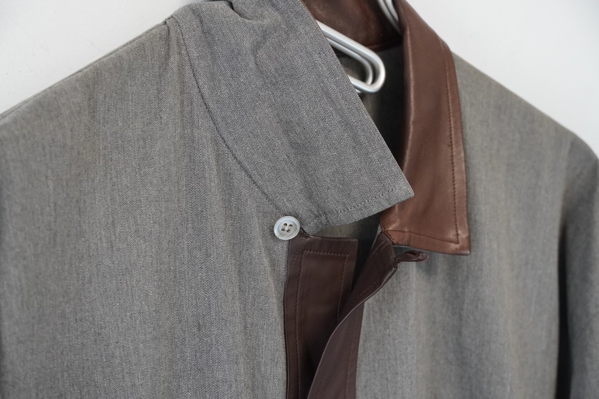 Yohji Yamamoto 90AW Leather Accent Cotton Shirt — detail