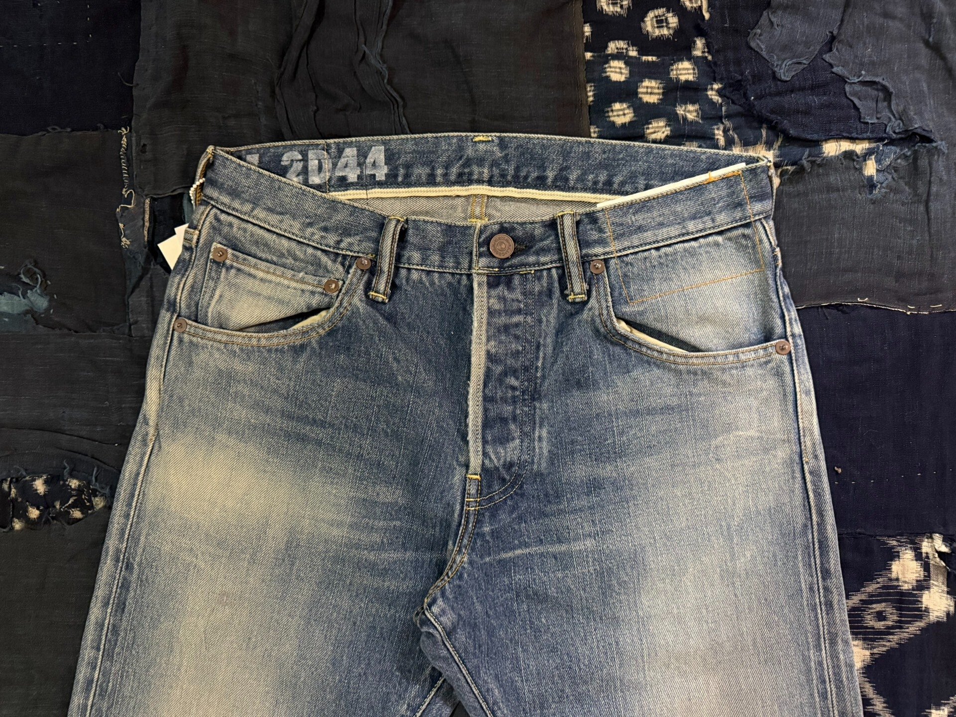 VISVIM SOCIAL SCULPTURE 01 SLIM DMGD — label