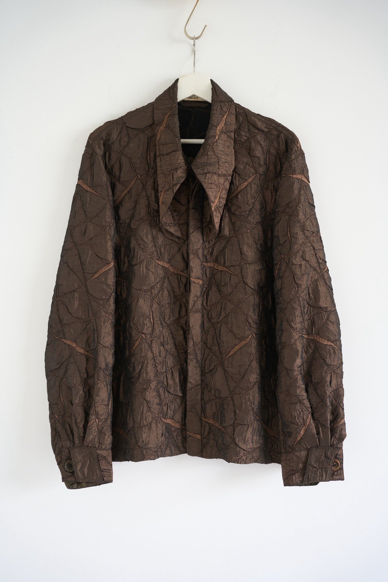 pet-tree-kor 23ss Leaf Fold Shirt