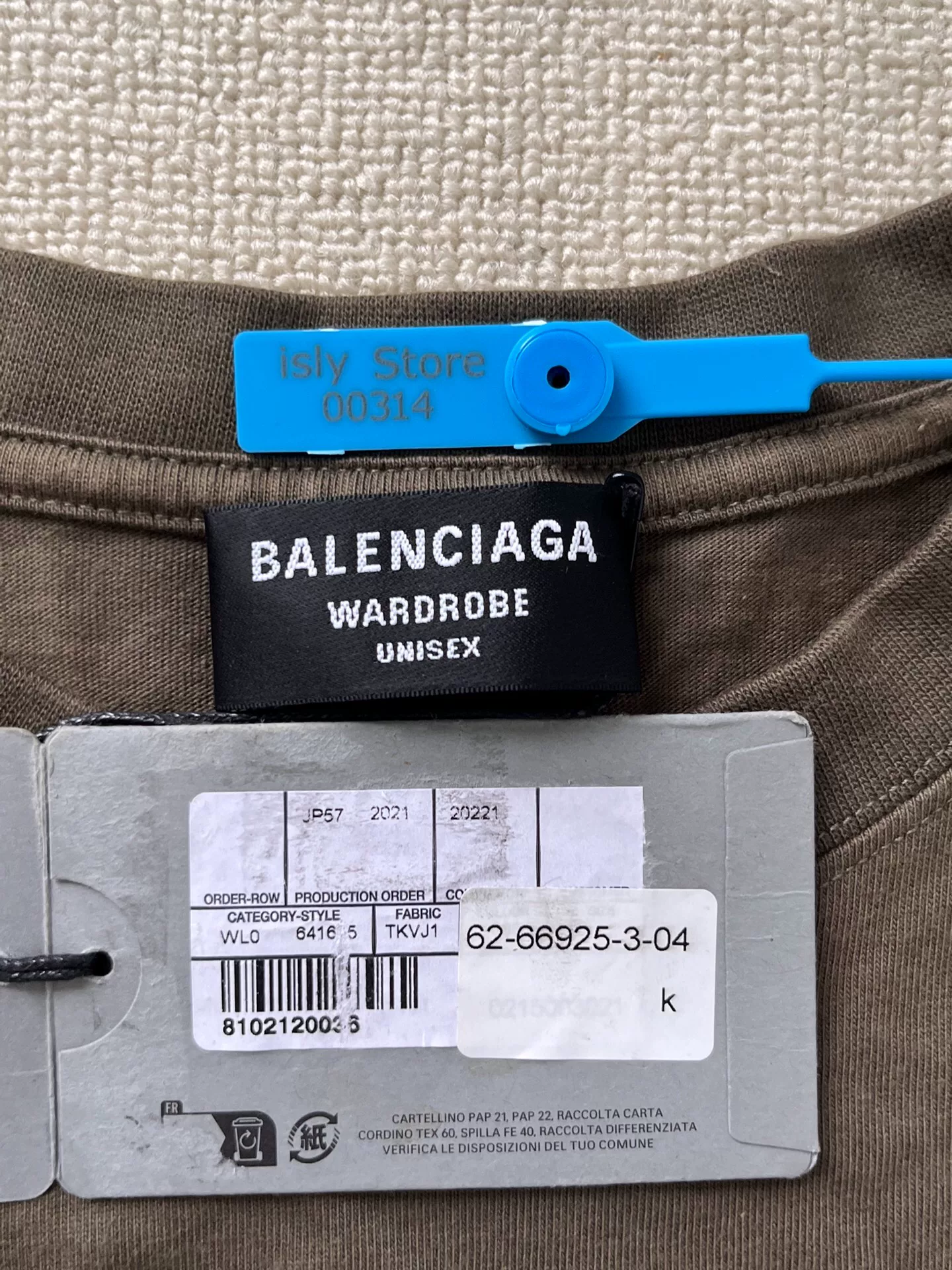 Balenciaga Logo Print Loose Short-Sleeve T-Shirt — label