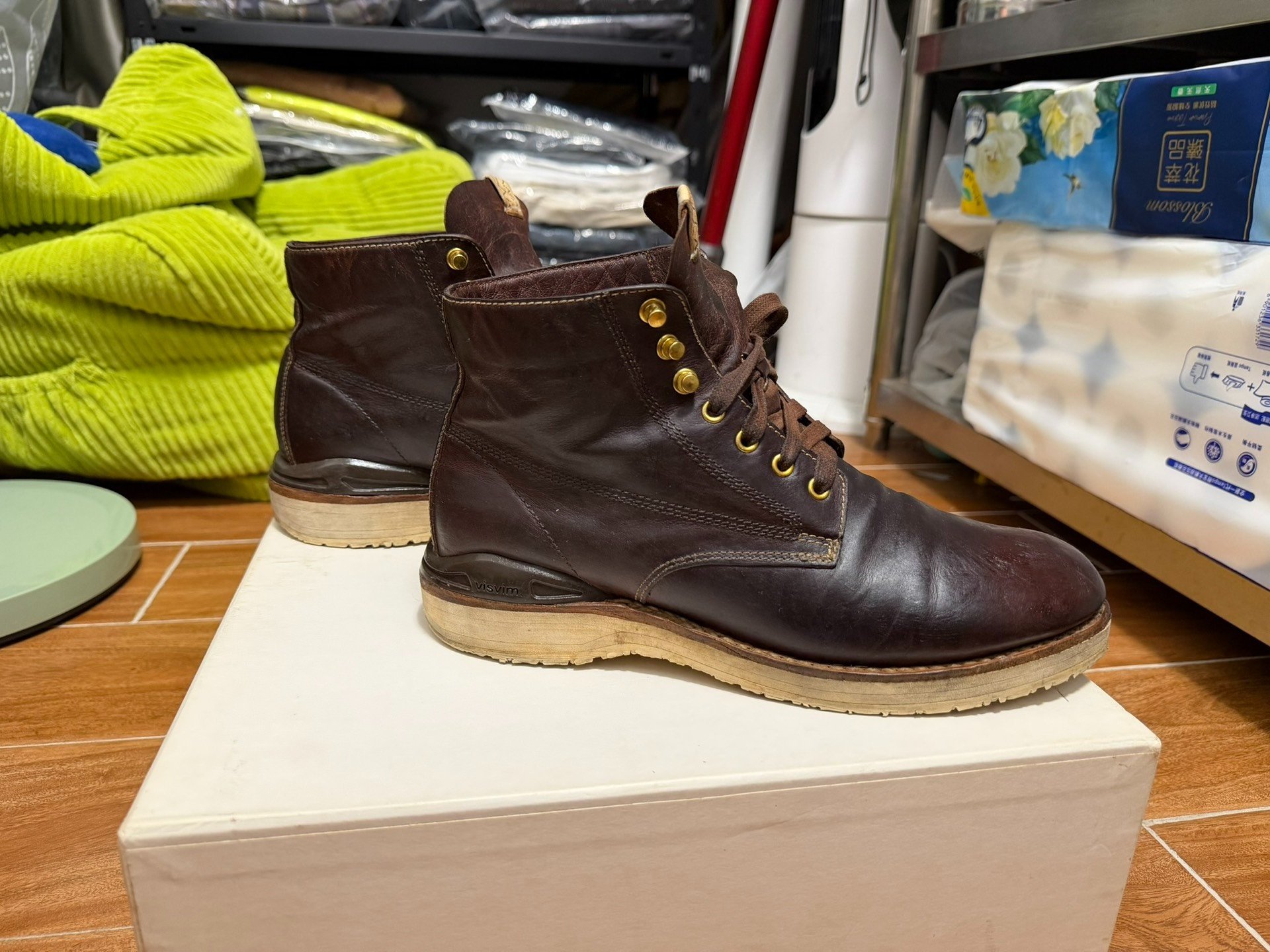 visvim 18AW Virgil Folk Boots — label