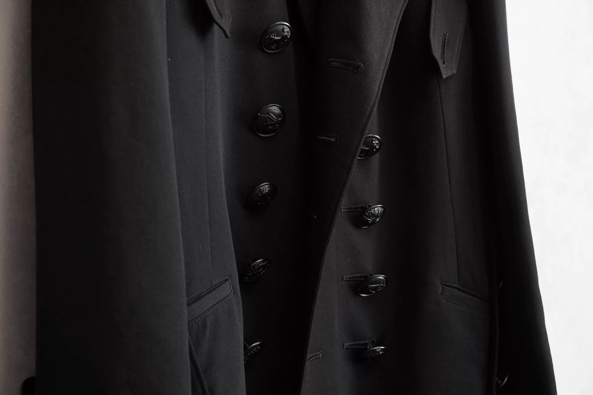 Yohji Yamamoto 19AW Double-Breasted Jacket — detail