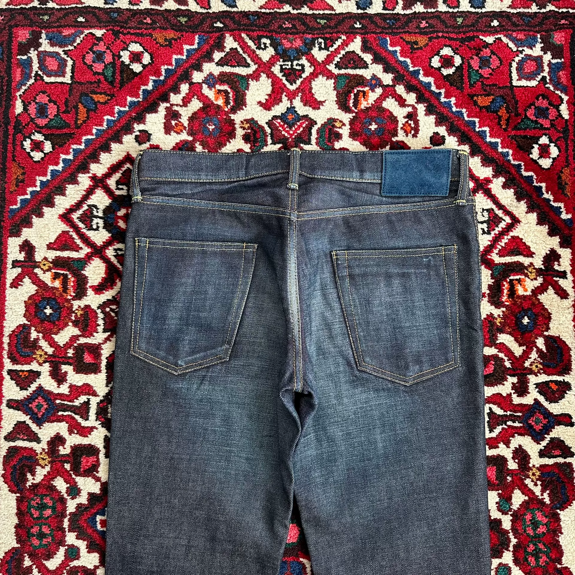 visvim 15ss 04nw washed jeans — label