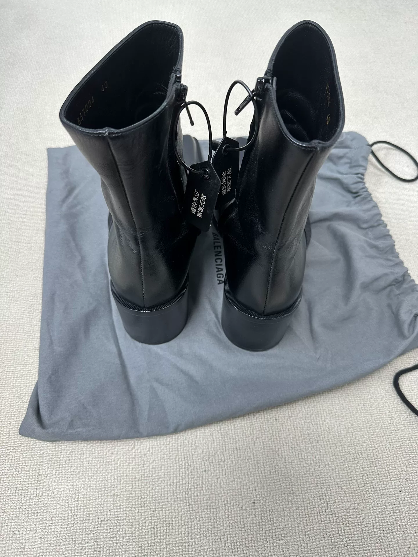 Balenciaga Glove Smooth Calf Leather Short Boots — detail