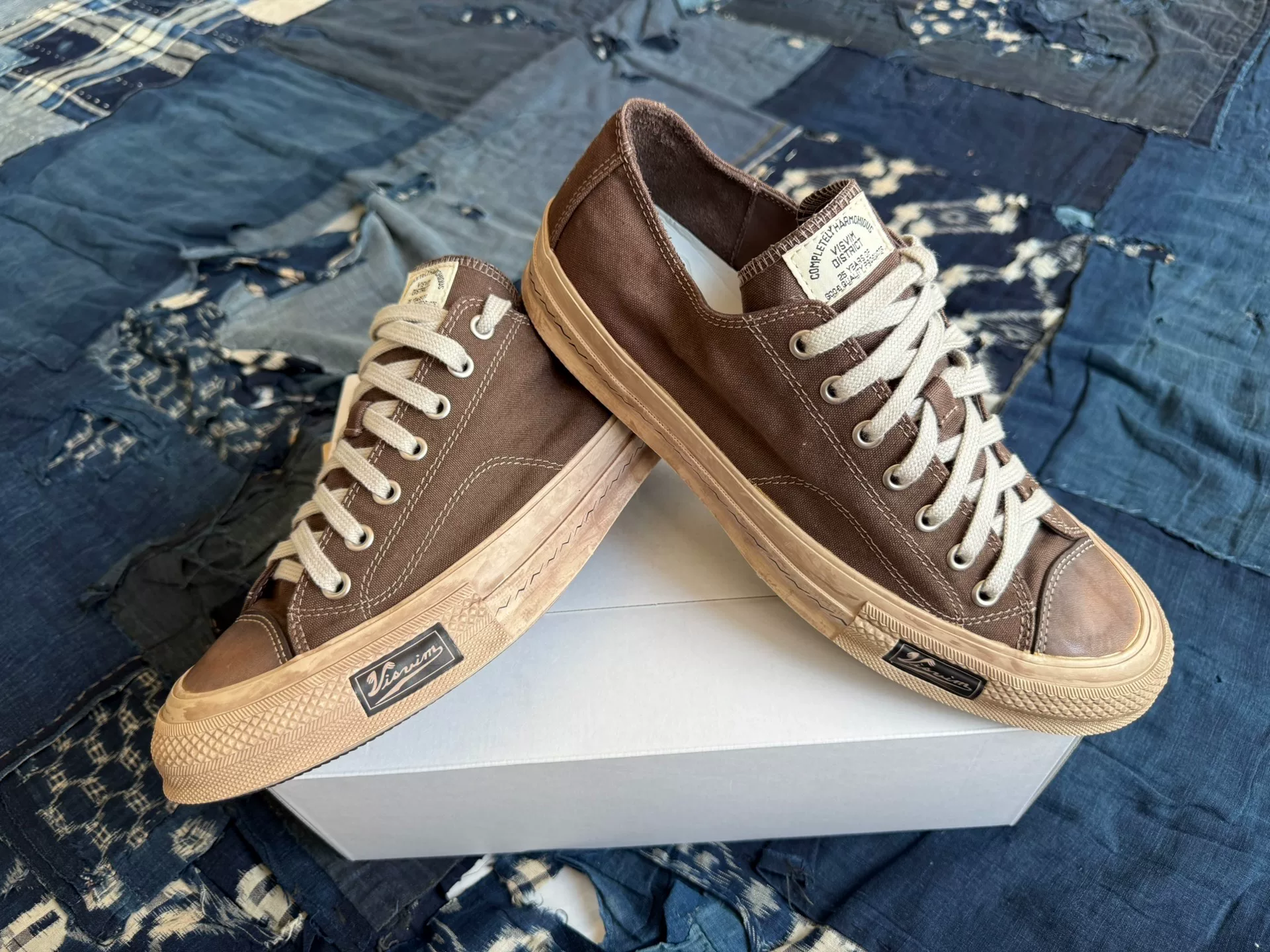 VISVIM 25AW Skagway LO Mud-Dyed Canvas Sneakers
