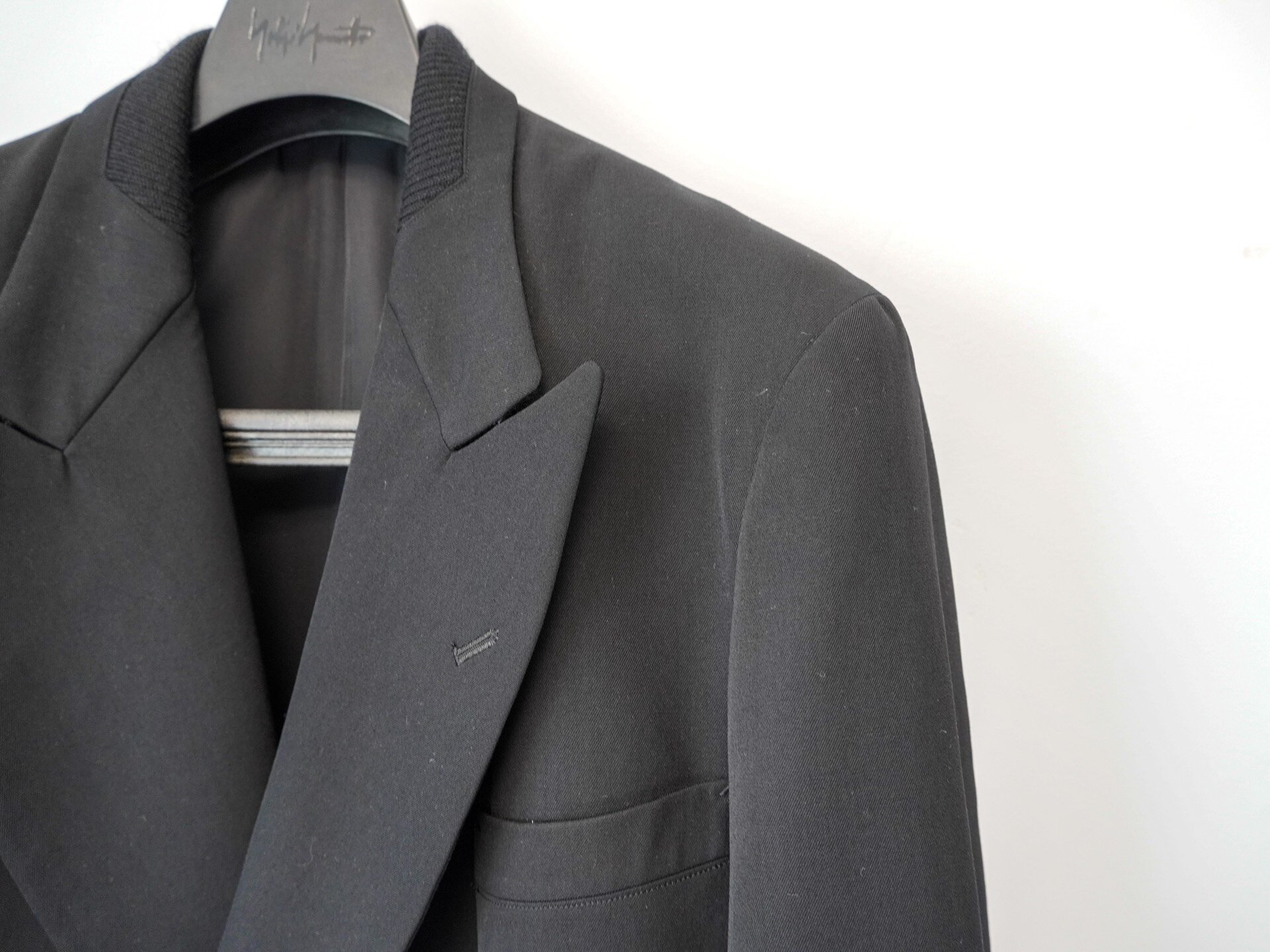 Yohji Yamamoto 1995AW Double-Breasted Jacket — detail
