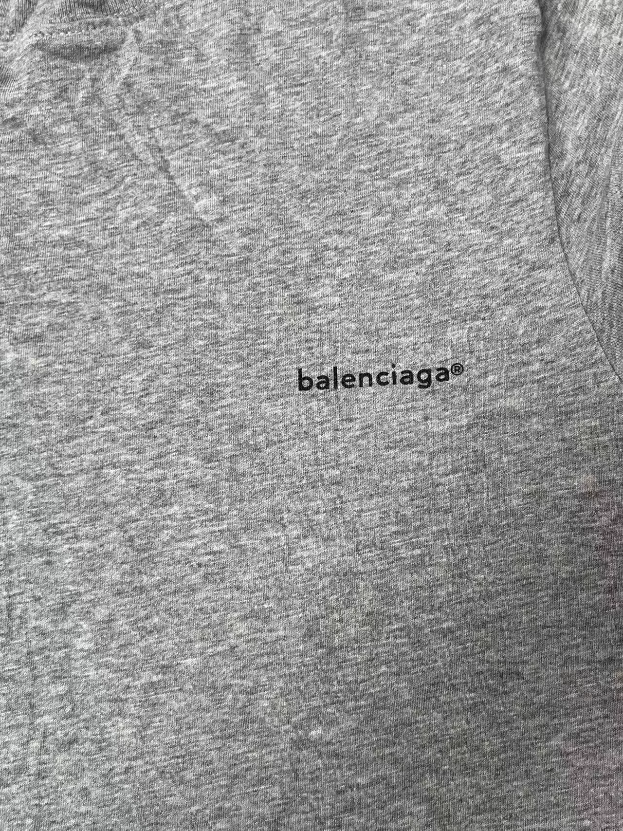 Balenciaga Small Logo Loose Short-Sleeve T-Shirt — detail