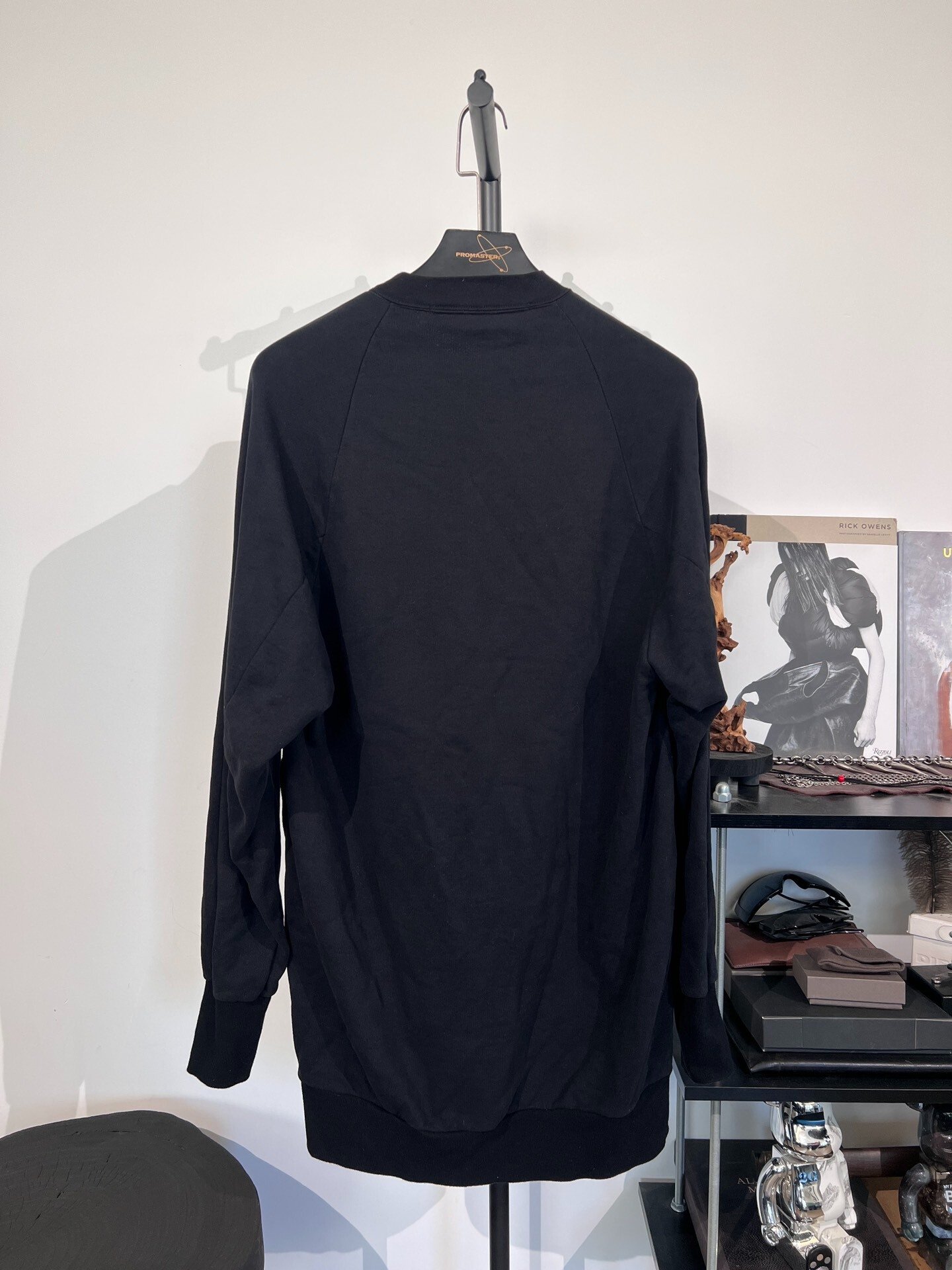 Julius_7 Takahiro Horikawa Oversized Sweatshirt — front