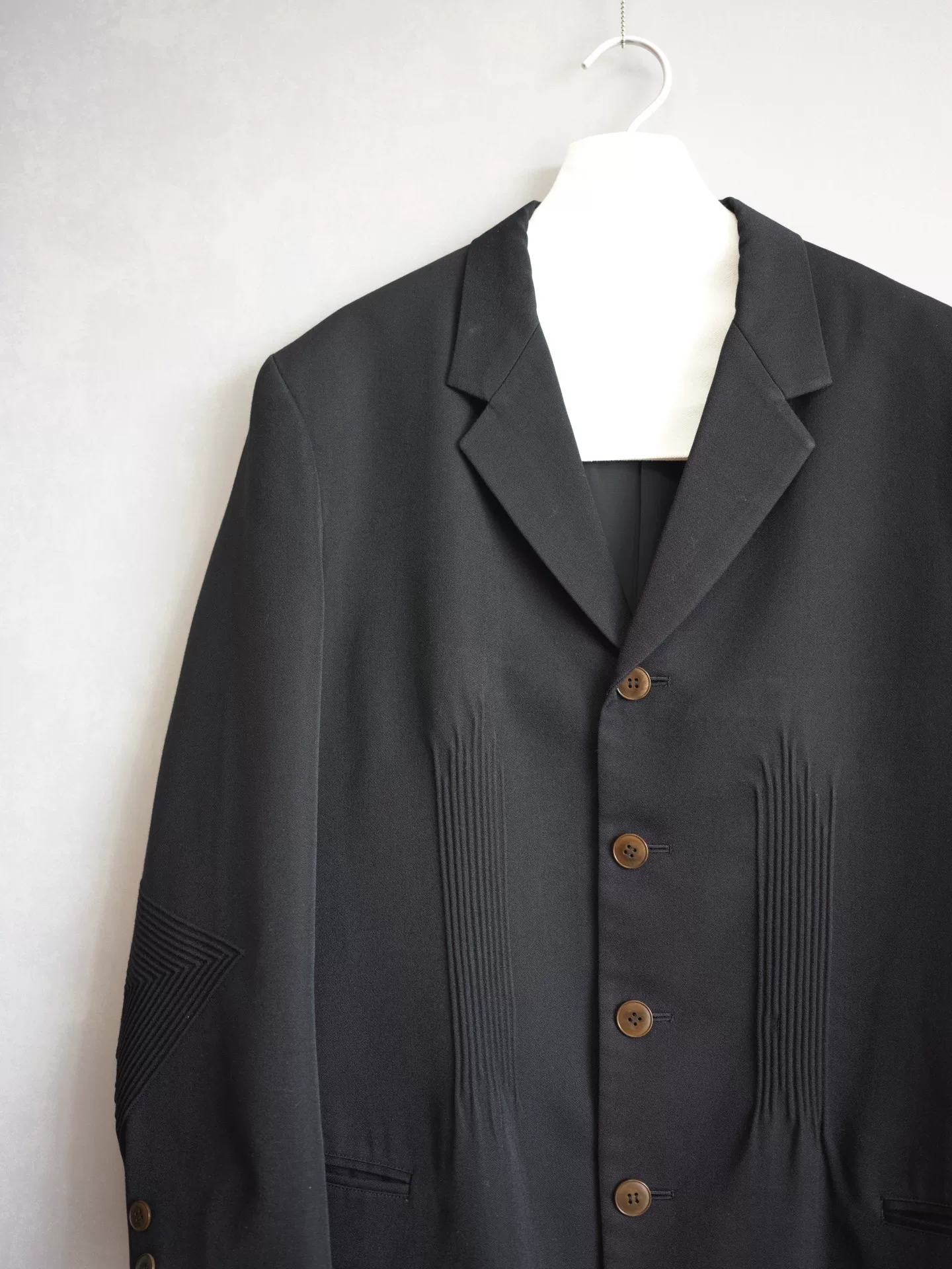 Yohji Yamamoto 96AW Ribbed Pleated Jacket — back
