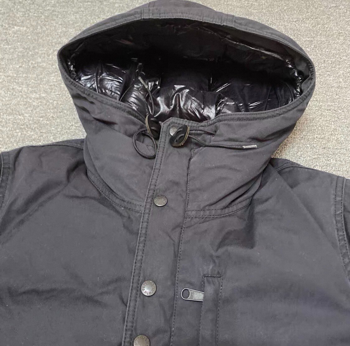 The North Face Purple Label Mountain Short Down Jacket — detail