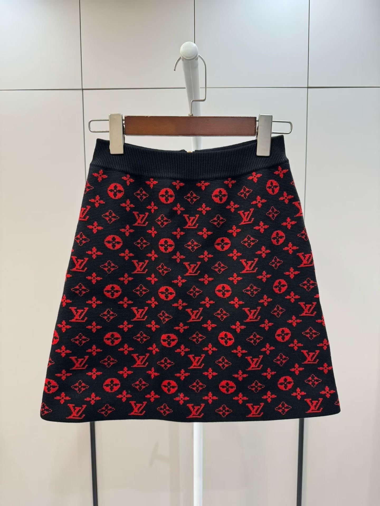 Louis Vuitton Black Red Print Knit Skirt