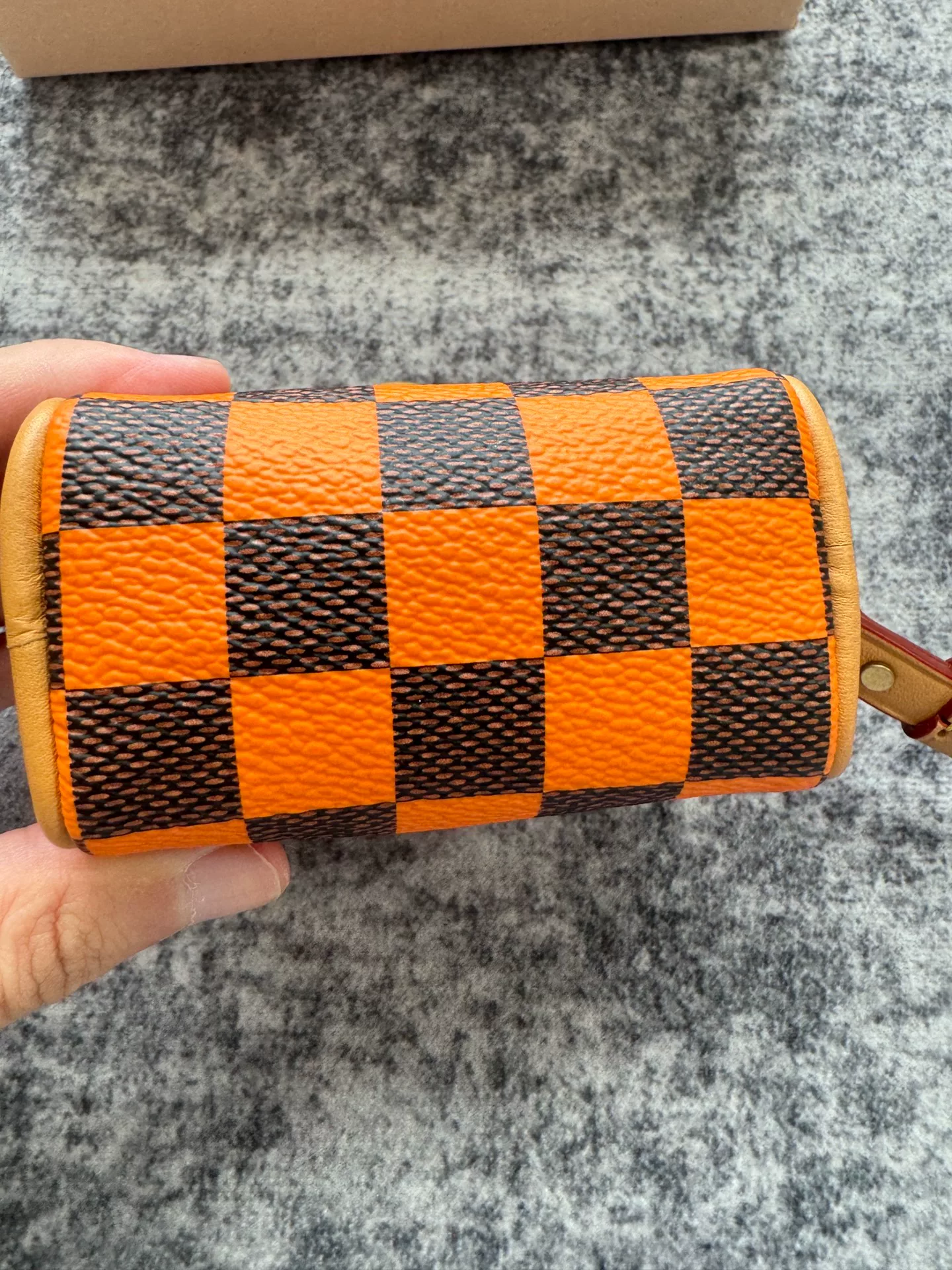 Louis Vuitton Speedy Small Black Orange Check — label