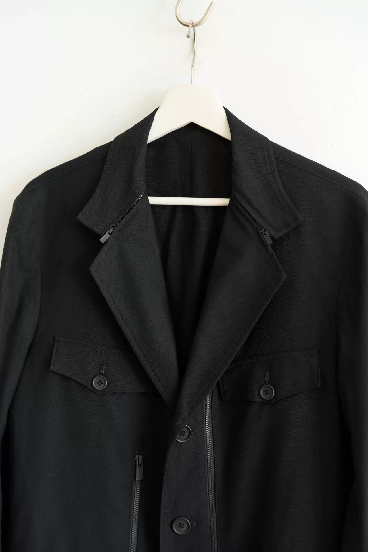 Yohji Yamamoto 23AW Multi-Zip Four-Pocket Coat — detail