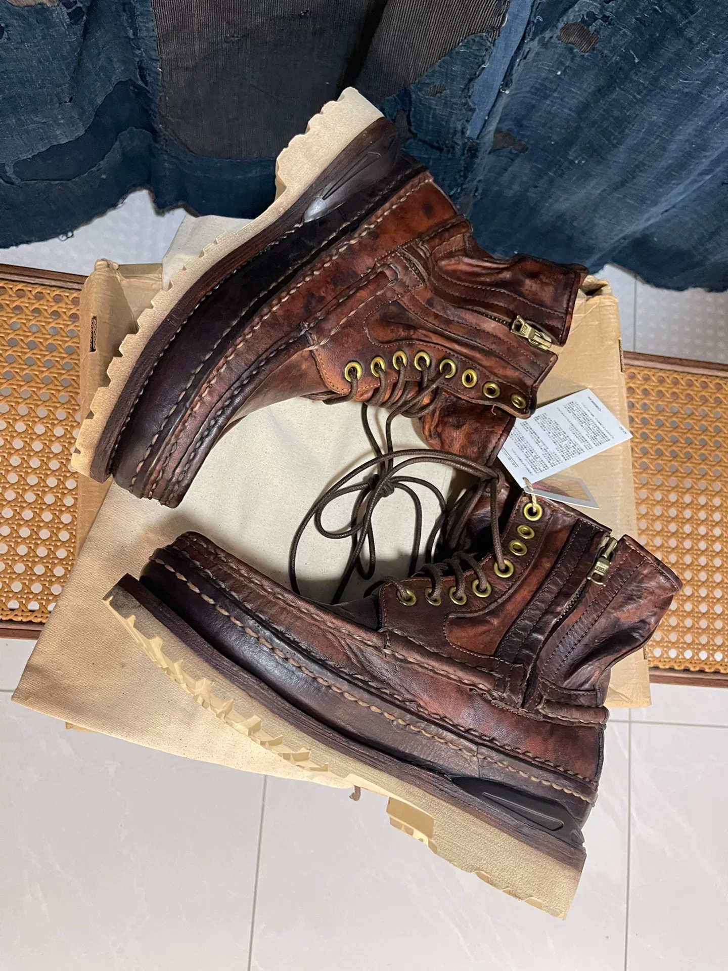Visvim 19SS ICT Grizzly Mud-Dyed Boots — detail