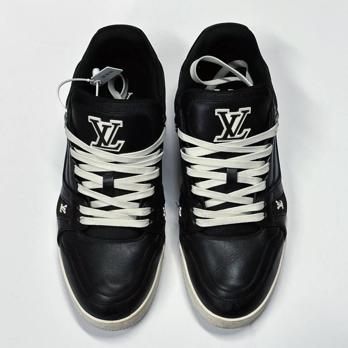 Louis Vuitton LV Trainer Low-Top Sneakers