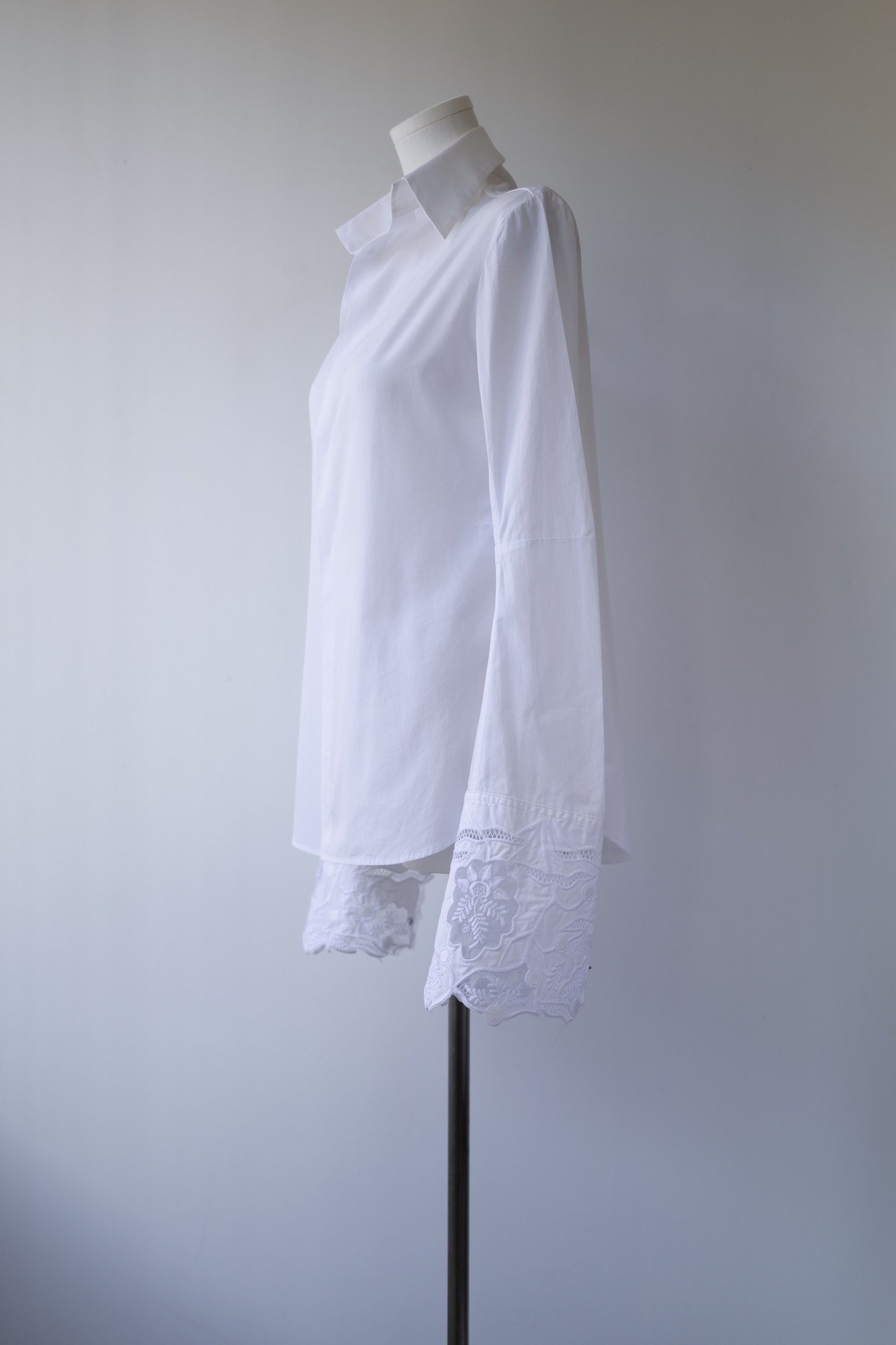 Yohji Yamamoto 07SS Embroidered Cotton Shirt — detail
