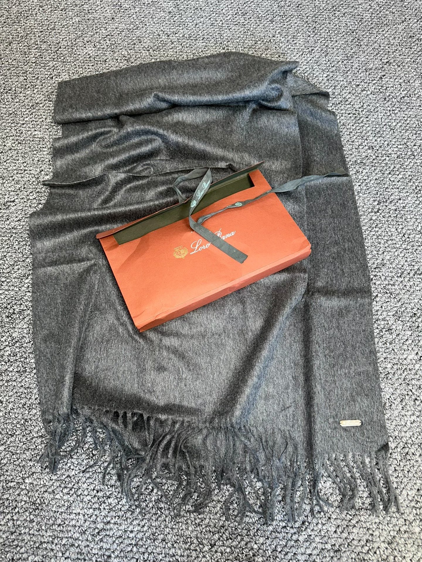 Loro Piana Gray Cashmere Scarf
