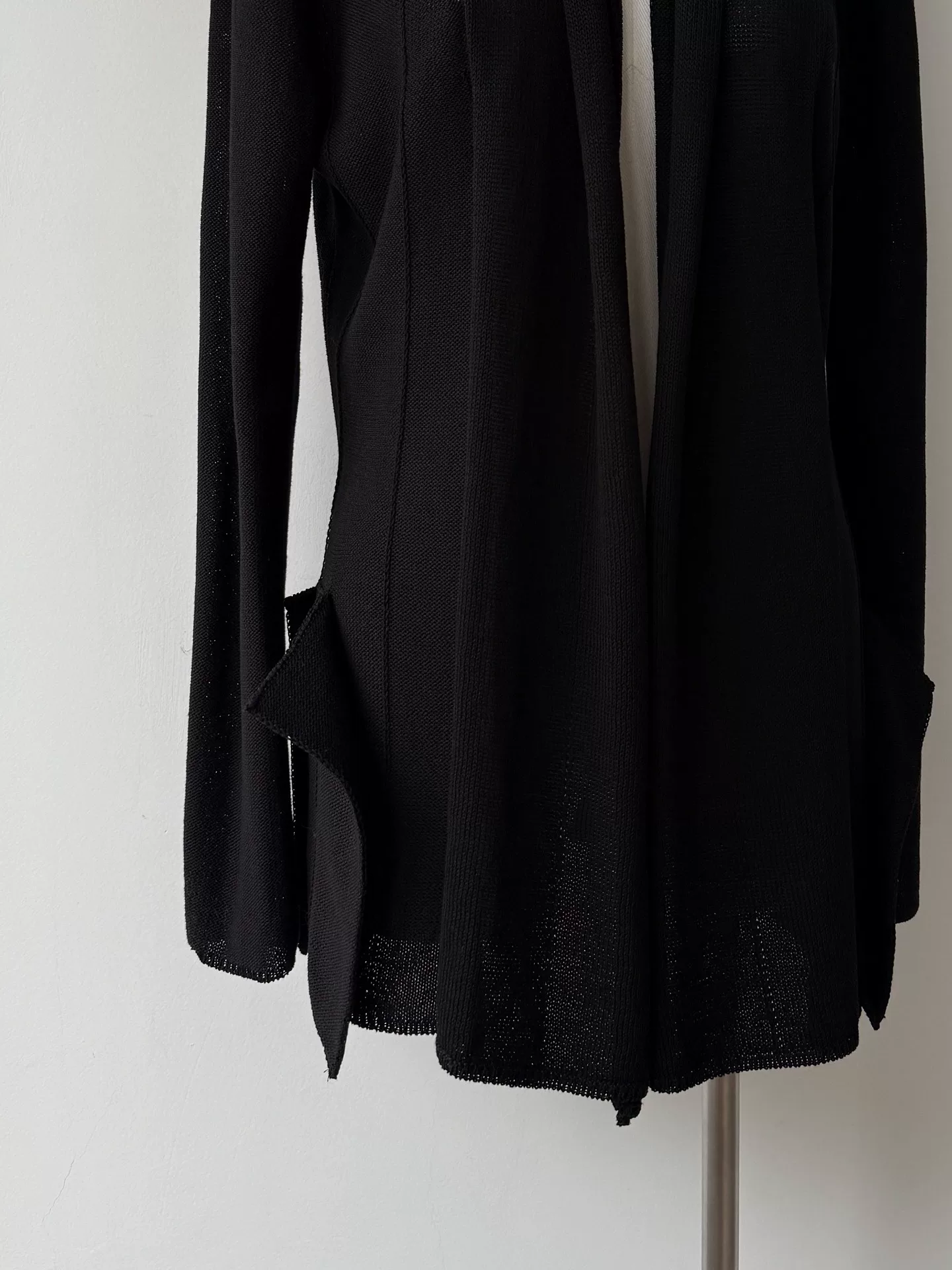 Yohji Yamamoto 18SS Asymmetric Unisex Cardigan — back