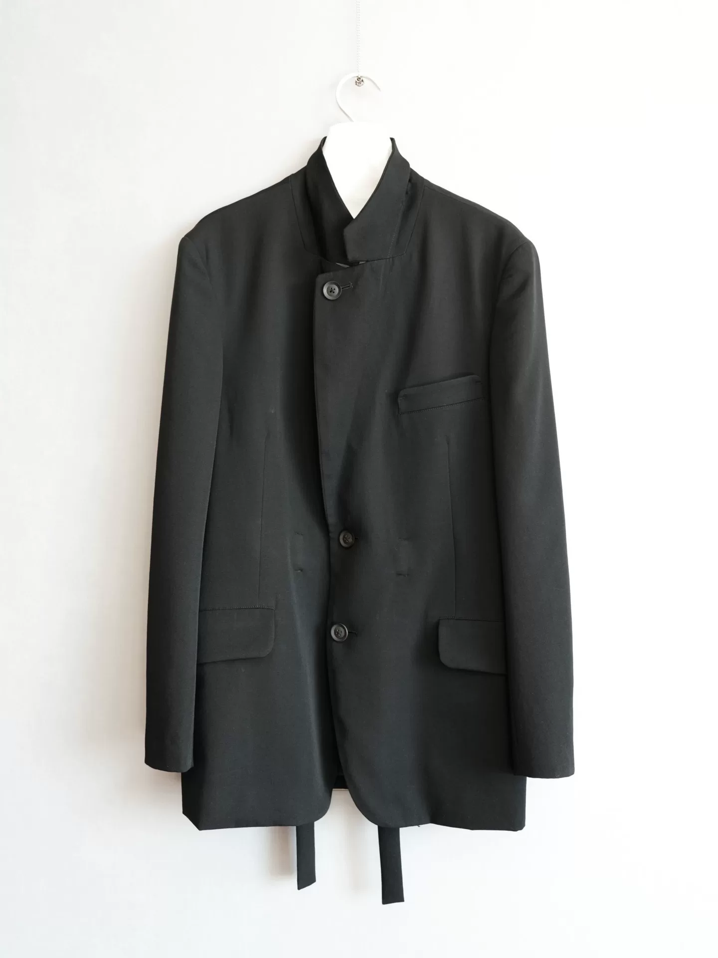 Yohji Yamamoto 19AW Mafia Belted Jacket — detail