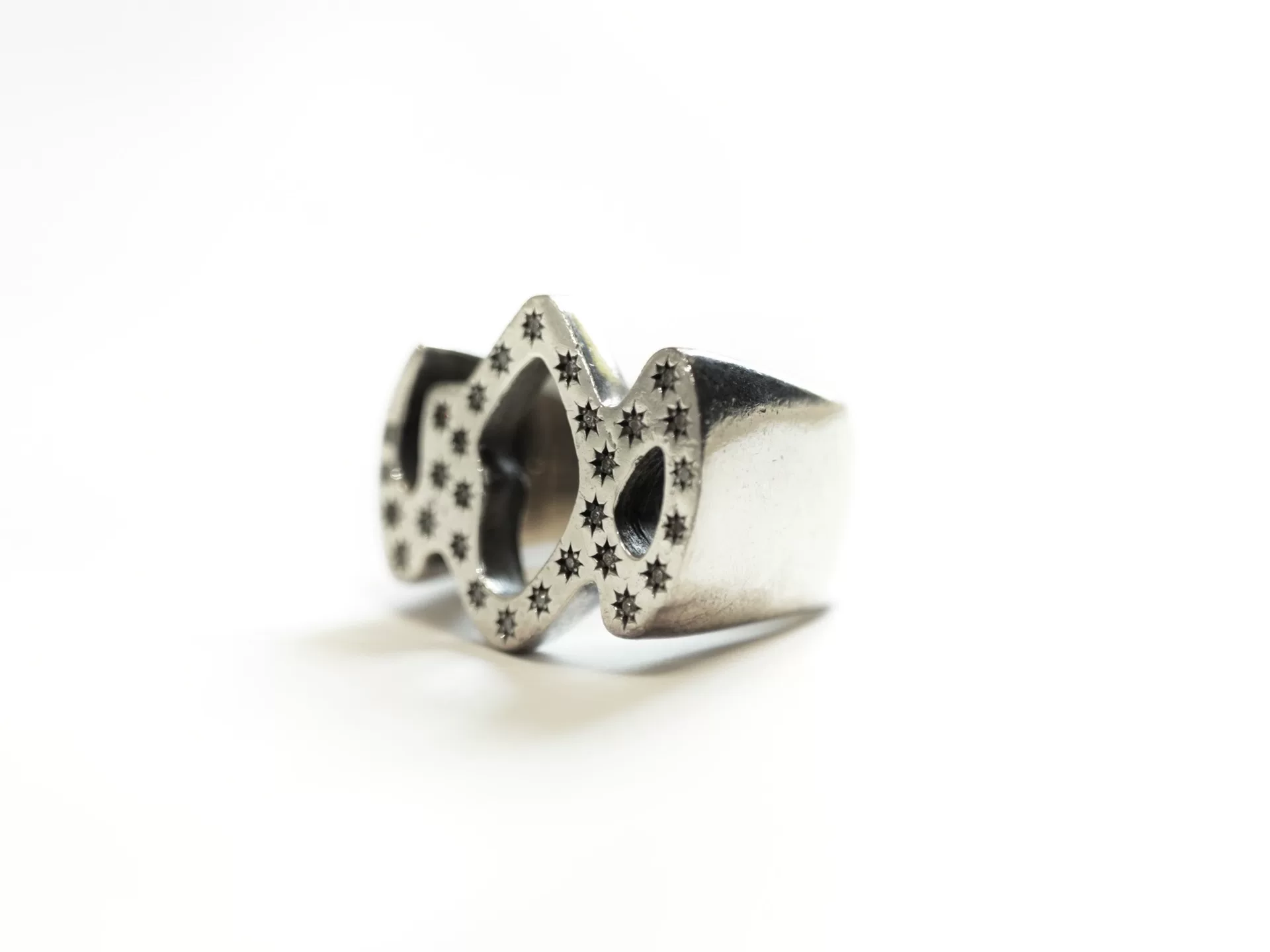 Yohji Yamamoto Gothic Diamond Ring — front