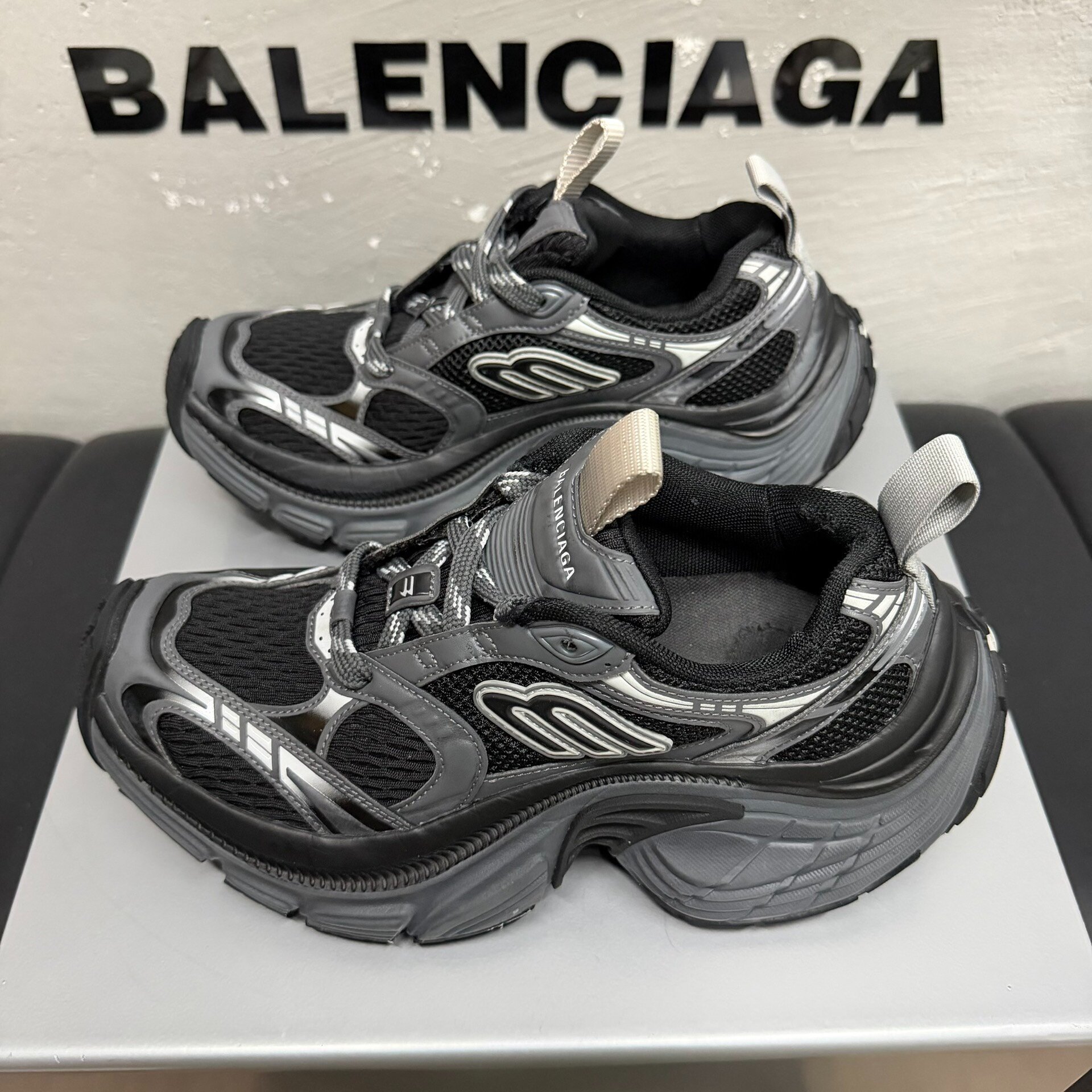 Balenciaga 6XL Dad Shoes — detail