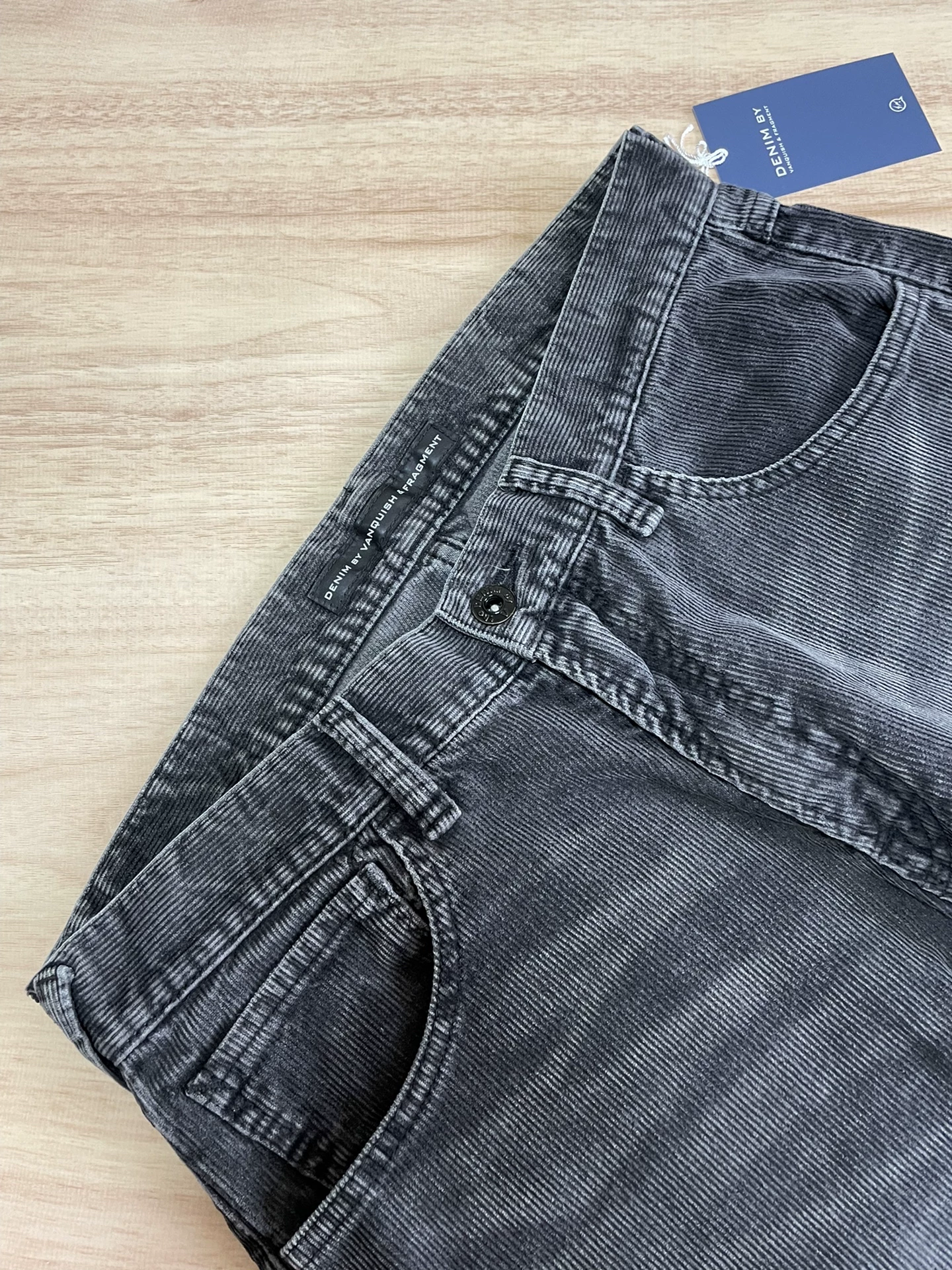 DENIM BY VANQUISH Fragment Washed Corduroy Pants — label