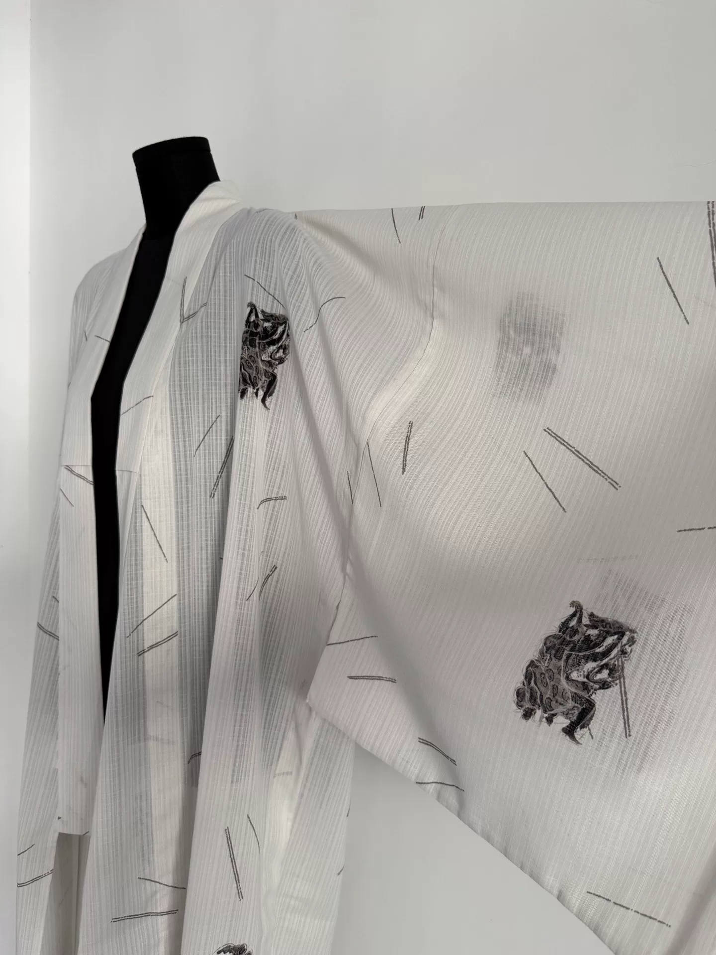 Jean Paul Gaultier Kimono Demon Print Robe — label