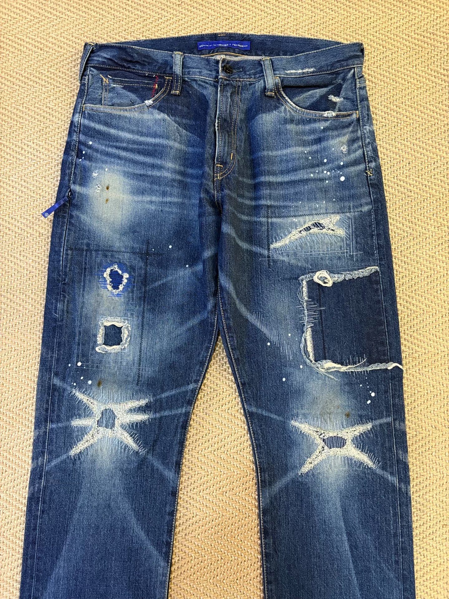 Vanquish Fragment Denim Jeans — detail