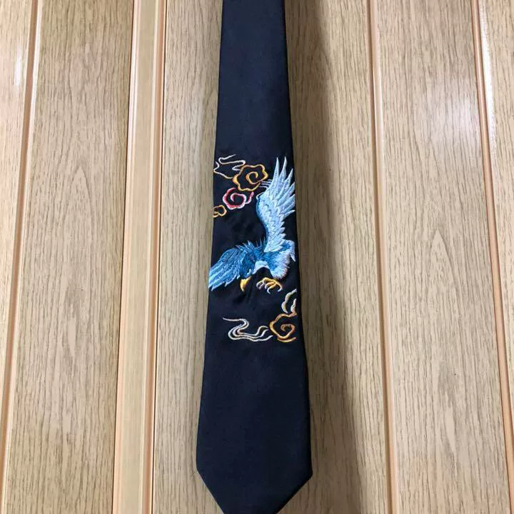 Yohji Yamamoto White Graphic Tie — front