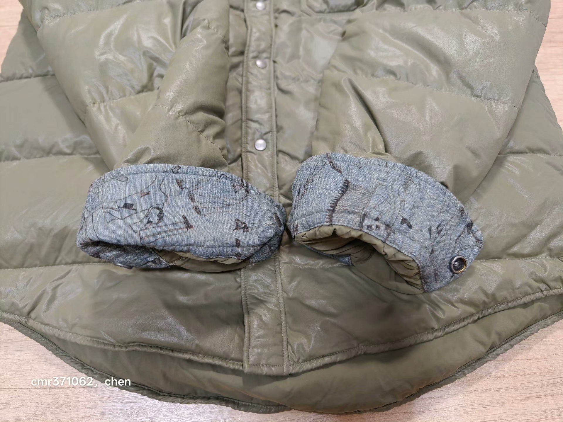 visvim 18AW Kerchief Down Jacket — detail
