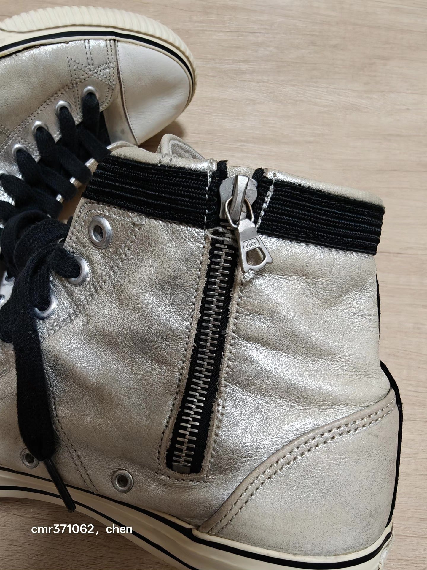 visvim x sophnet Silver Metallic Canvas Shoes — label