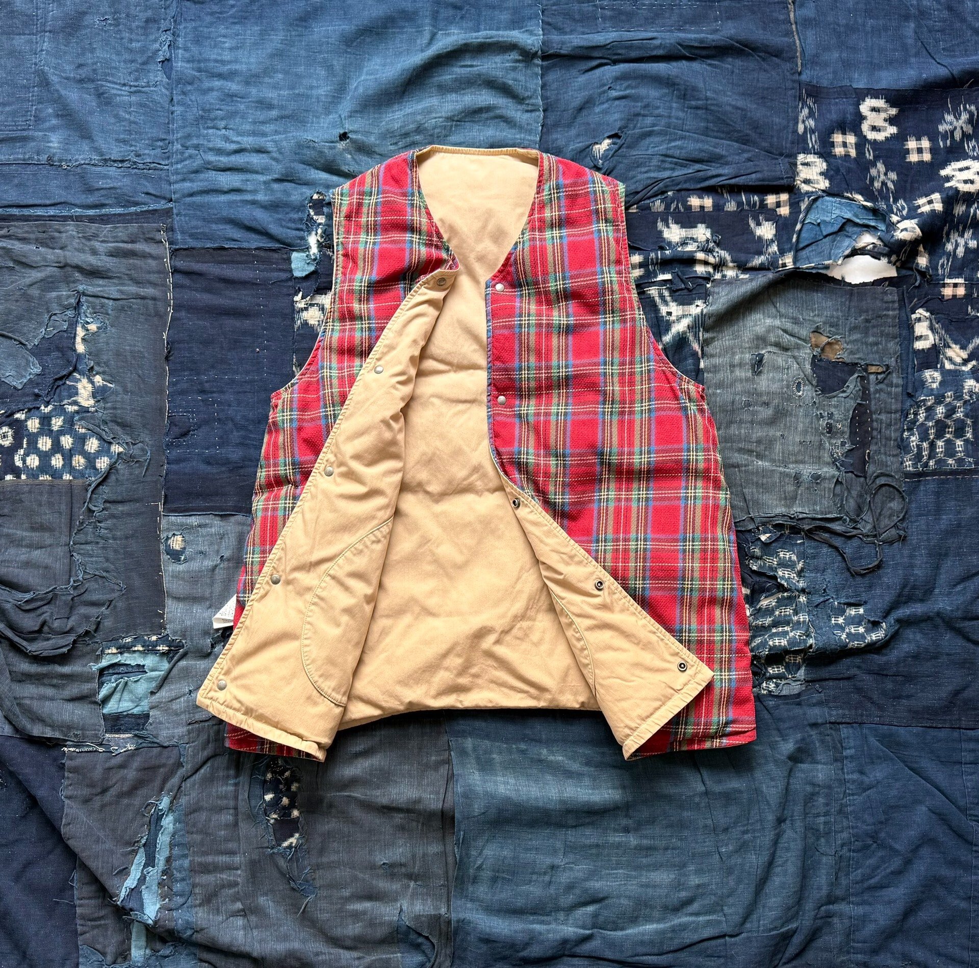 VISVIM 21SS KORA DOWN VEST — label