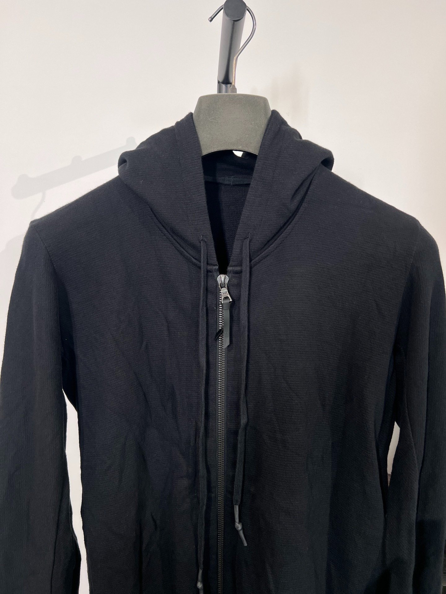 11 BY BORIS BIDJAN SABERI Z2F Hooded Jacket — detail