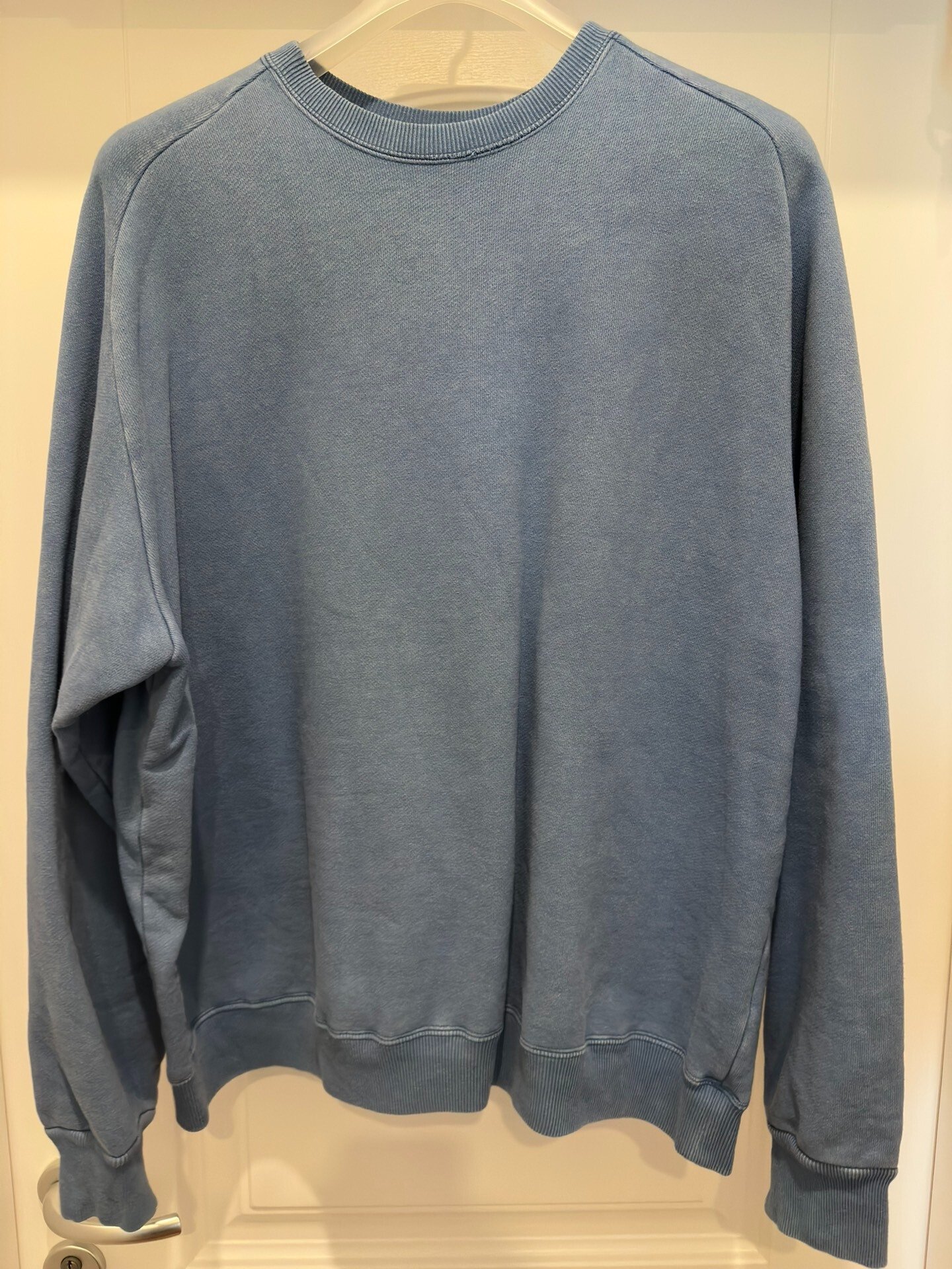 A.presse Vintage Washed Sweatshirt — detail