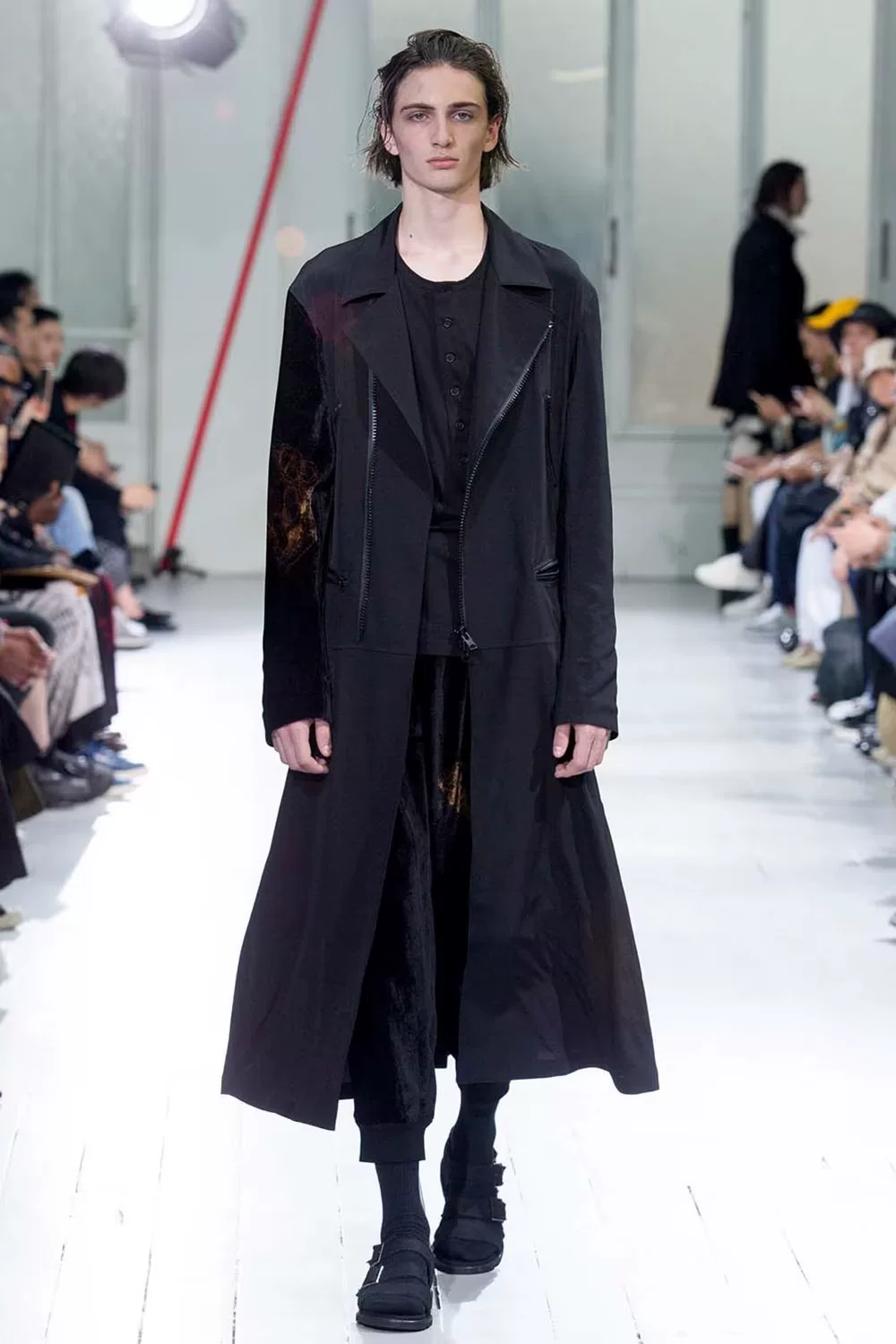Yohji Yamamoto 20SS Runway Velvet Coat