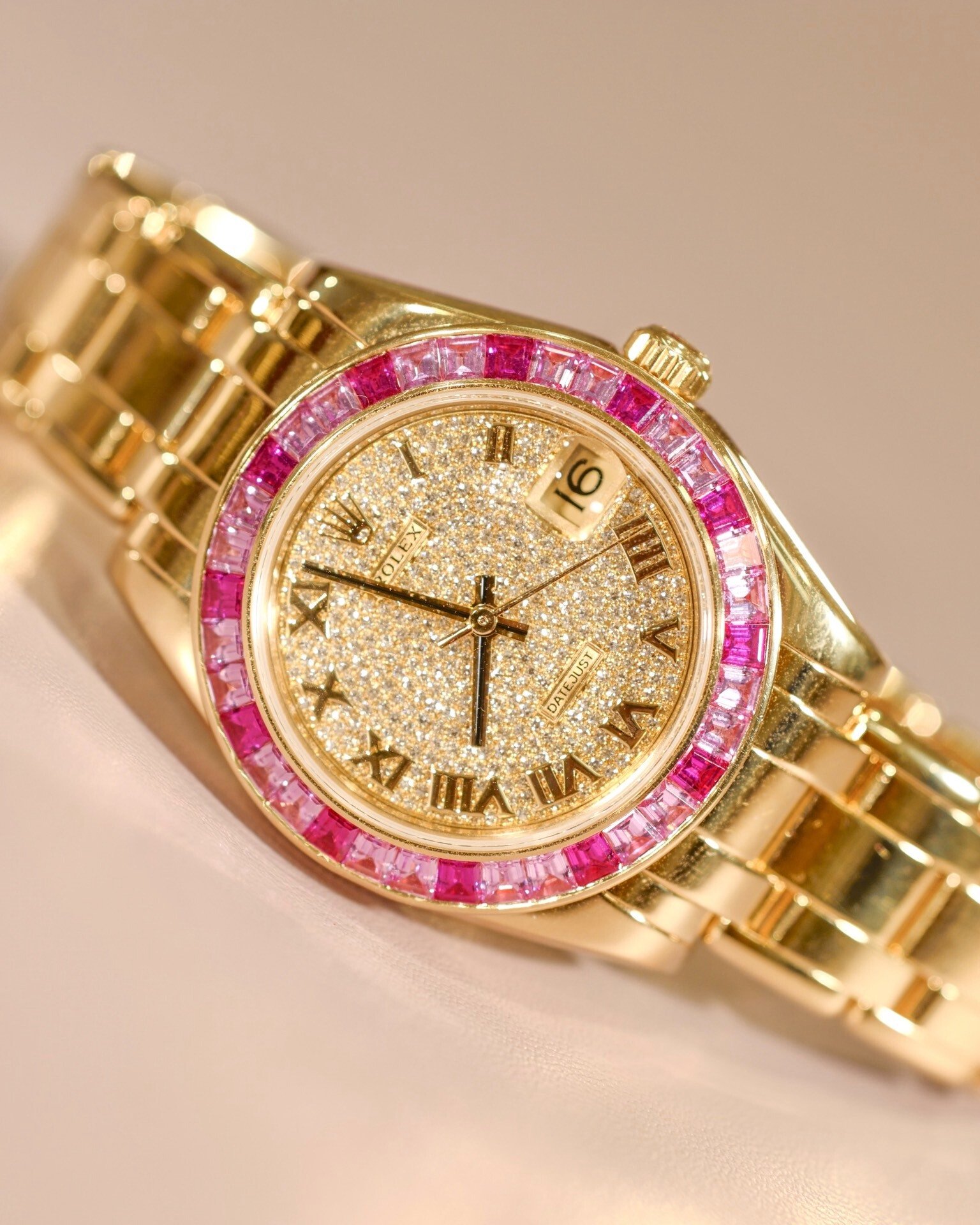 Rolex 81348 Pearlmaster Diamond Watch