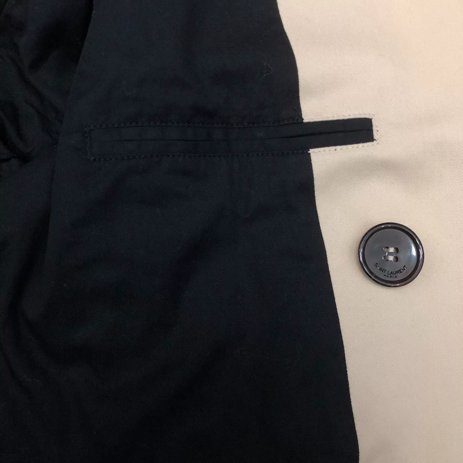 Saint Laurent 16FW Khaki Trench Coat — label