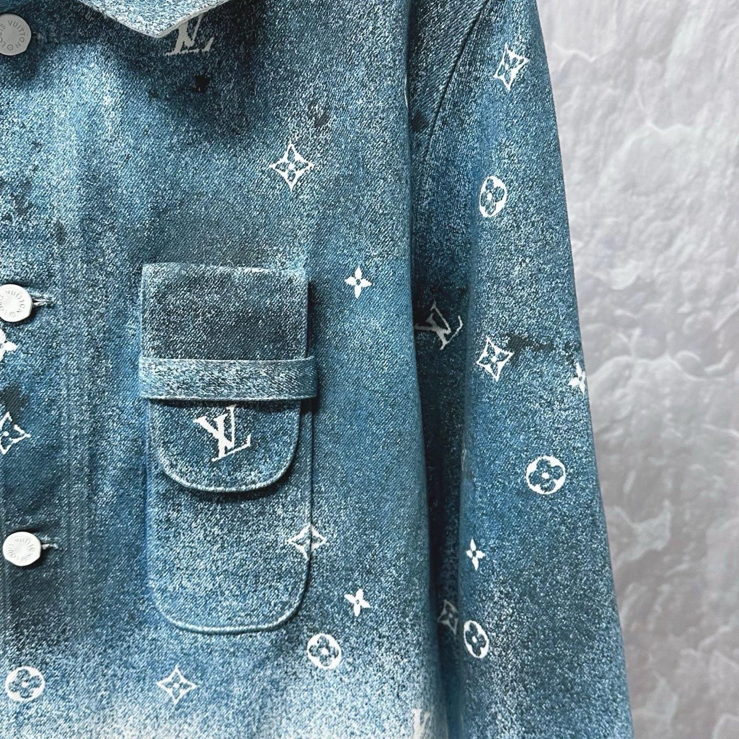 Louis Vuitton Monogram Gradient Denim Jacket — detail
