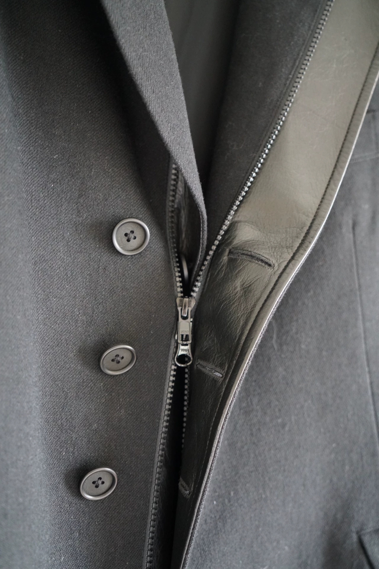 Yohji Yamamoto 13AW Asymmetric Zip Blazer — back