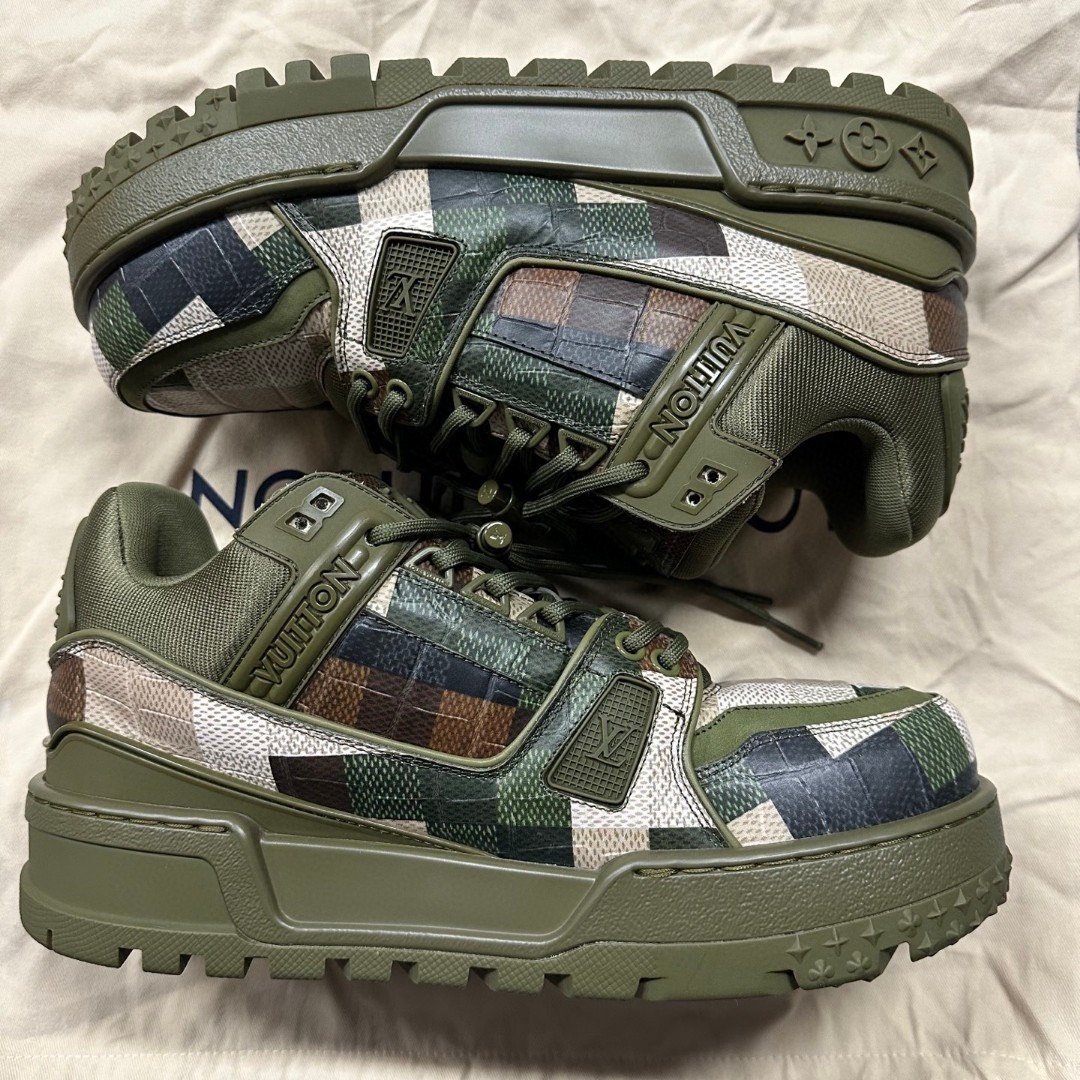 Louis Vuitton Pharrell Camo Trainer Low-Top — back