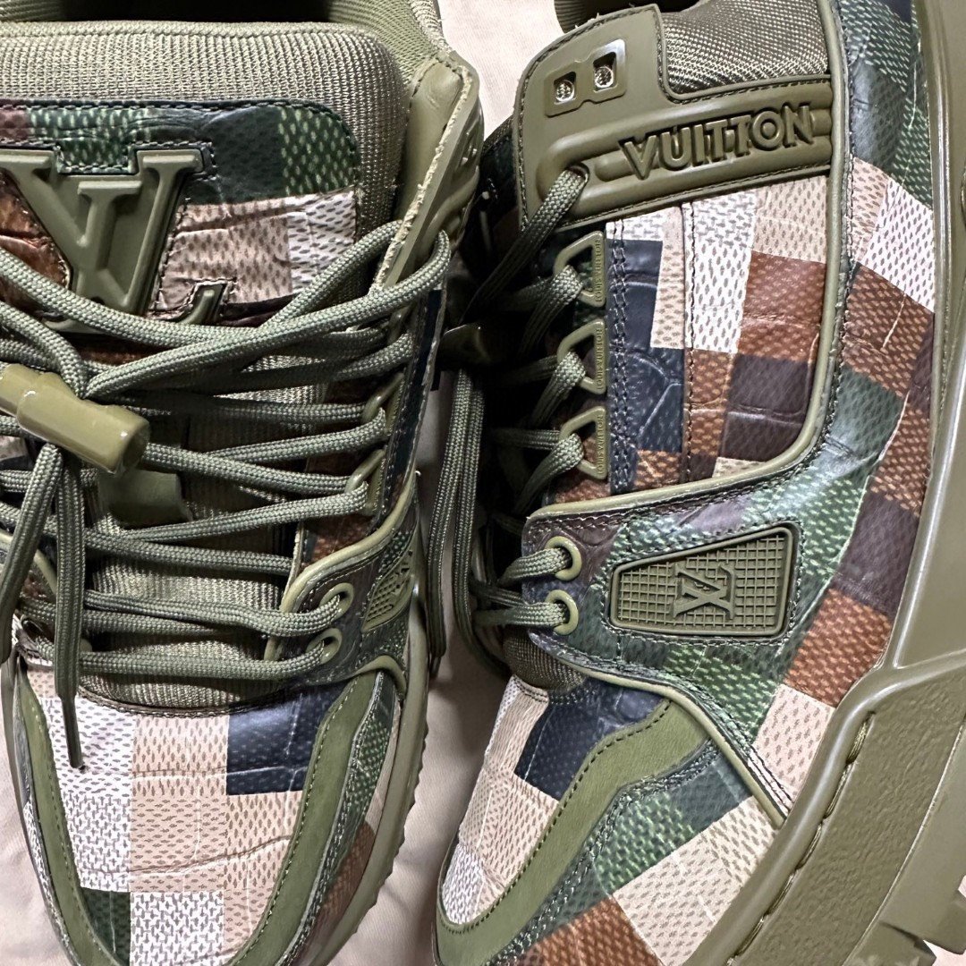 Louis Vuitton Pharrell Camo Trainer Low-Top — detail