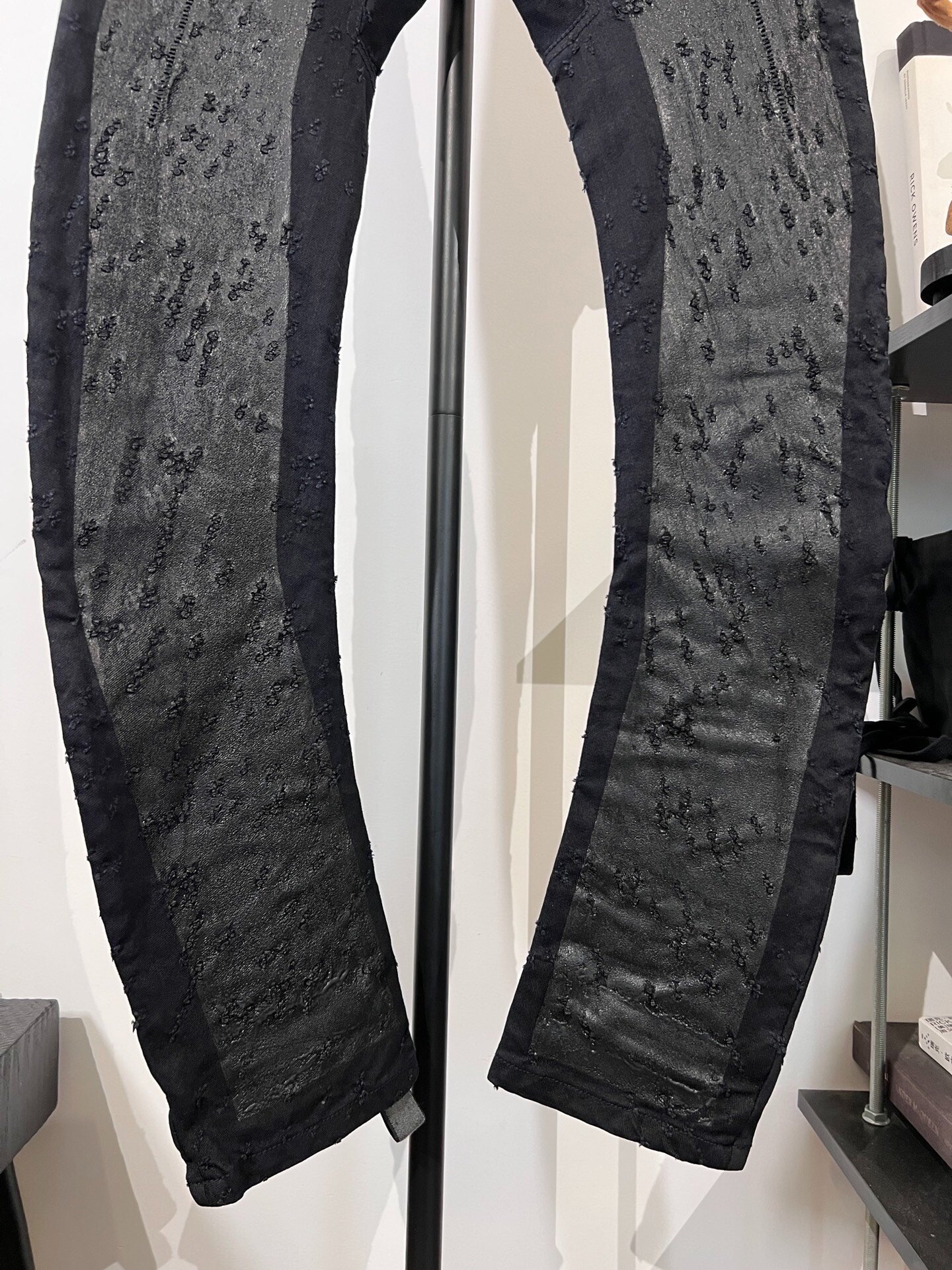 Boris Bidjan Saberi 11by bbs P1 Curved Denim Pants — label